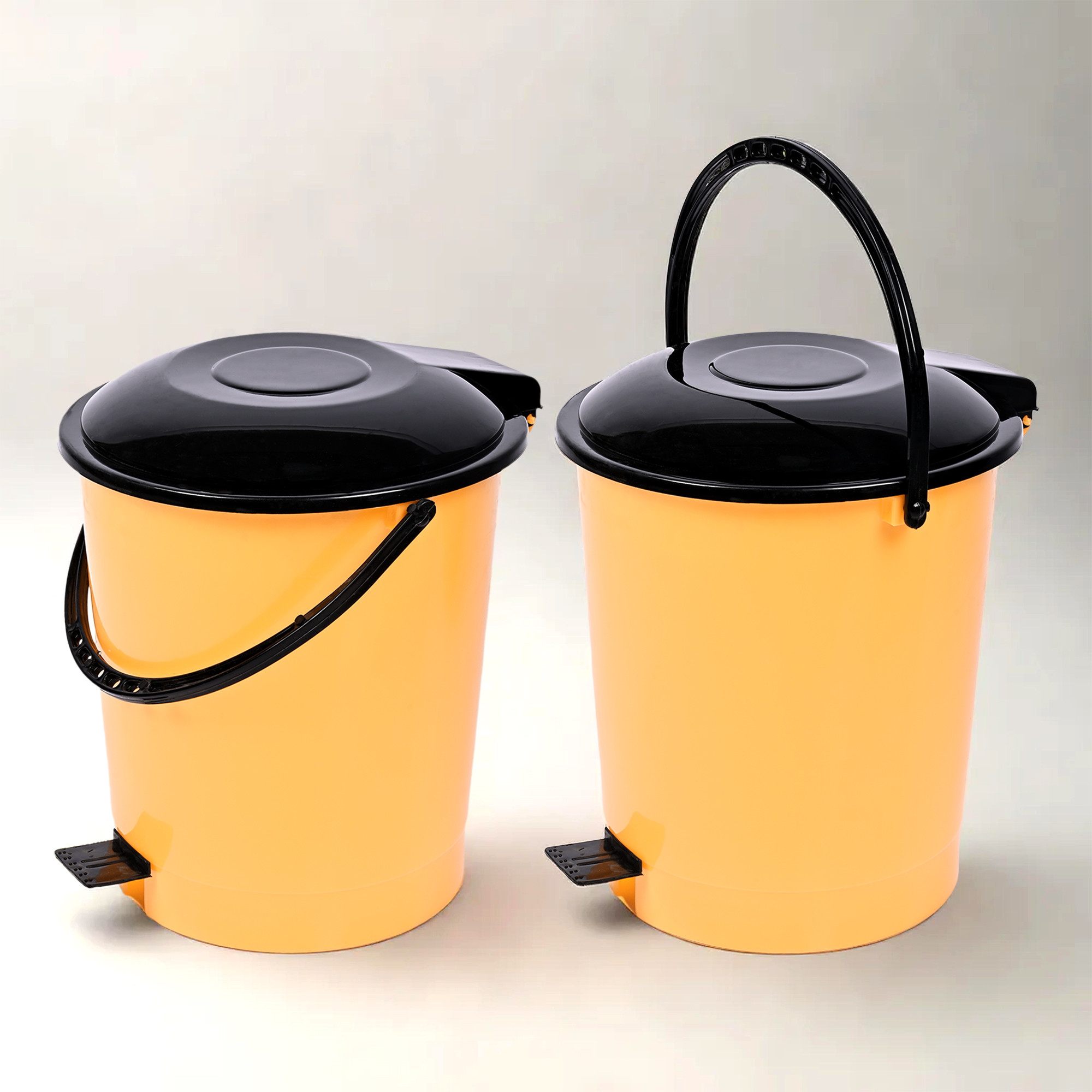 Kuber Industries Pedal Dustbin | Dustbin with Lid | Garbage Bin with Handle | Dustbin for Kitchen-Bathroom | Wet & Dry Waste Bin | Black Dhakkan Trash Can | 10 LTR | Orange