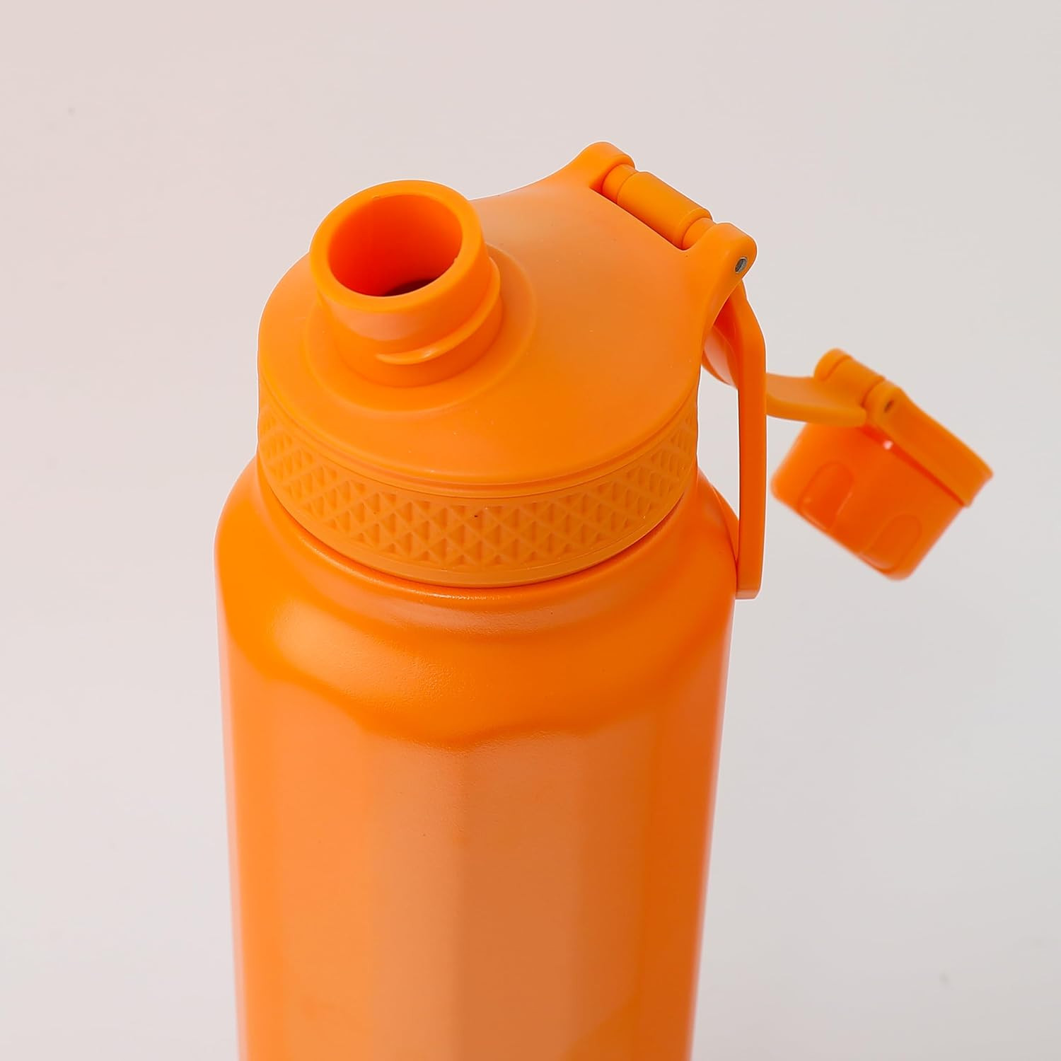 Kuber Industries Water Bottle | Vacuum Insulated Travel Bottle | Hot & Cold Water Bottle | Sipper Bottle for Kids | Thermos Flask for Gym Bottle | MYZ-230801C | 950 ML | Orange