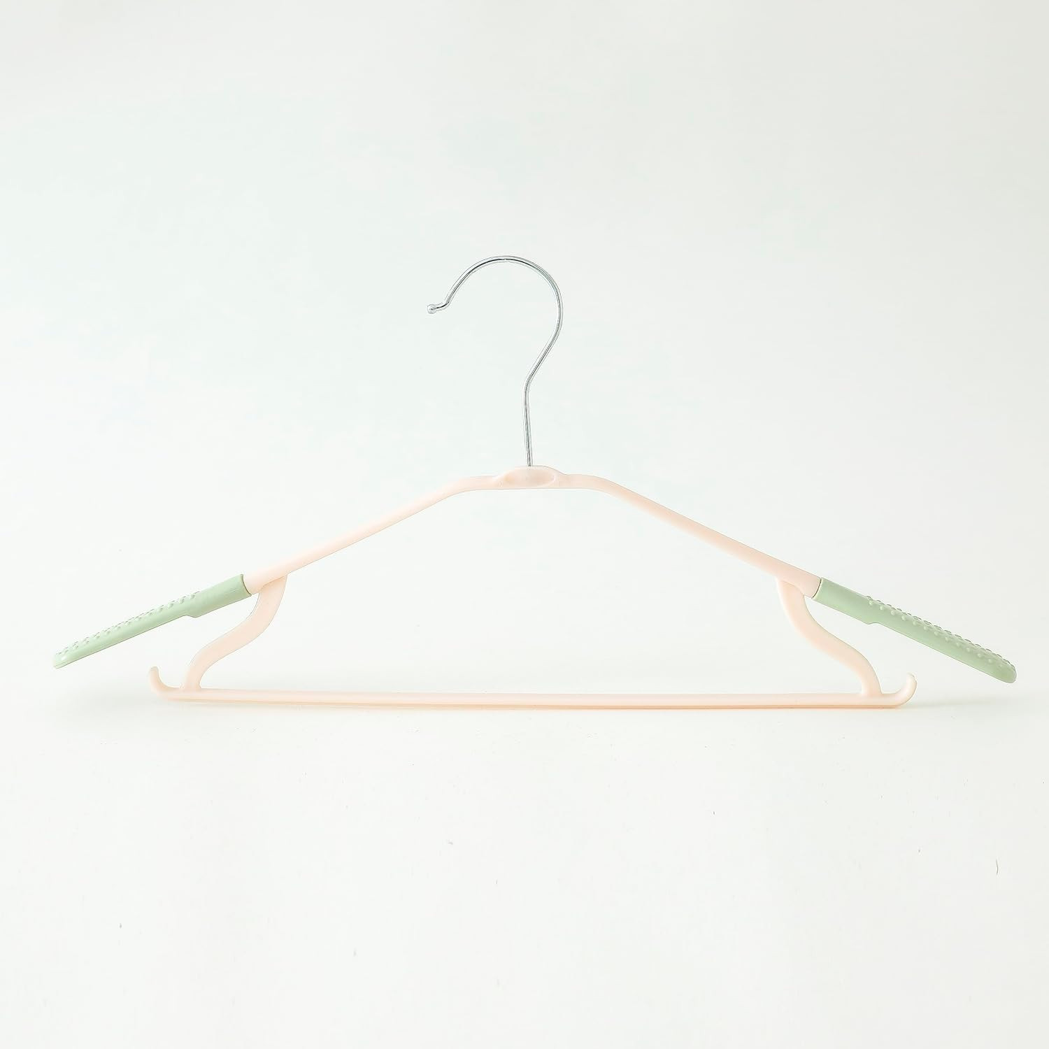 Kuber IndustriesPP Cloth Hanger Set of 5 With Zinc Plated Steel Hook (Green)