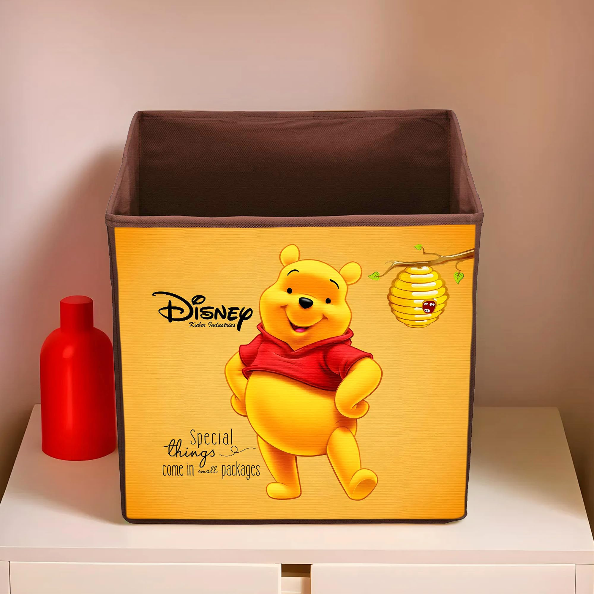 Disney Winnie-The-Pooh Print Non Woven Fabric Foldable Large Size Storage Cube ToyBooksShoes Storage Box With Handle Brown