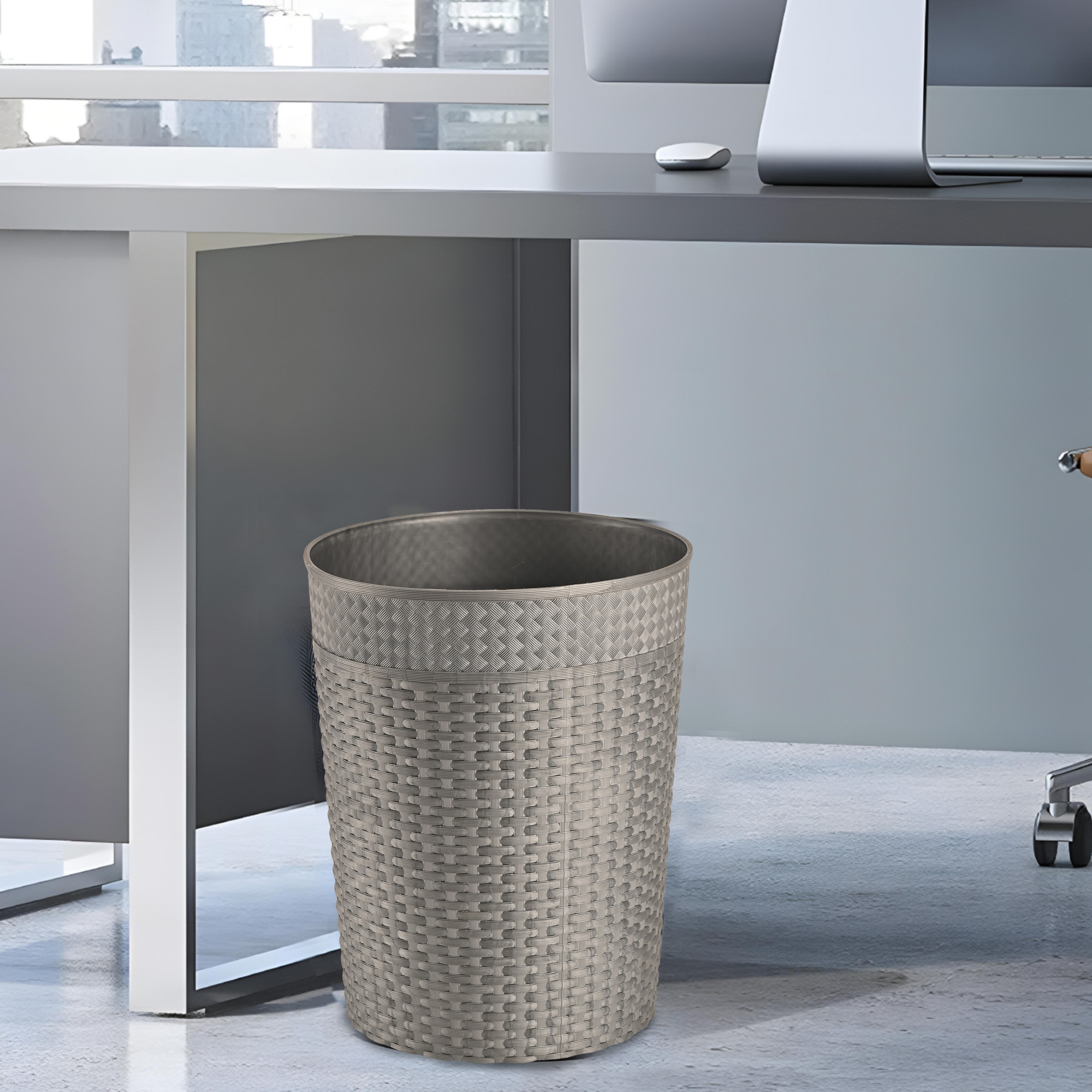 Kuber Industries 10 Litre Dustbin for Kitchen  Home  Hygienic Waste Box for Bedroom  Office Toilets  Durable Under Sink Diaper Garbage Holder  Check Design - Grey
