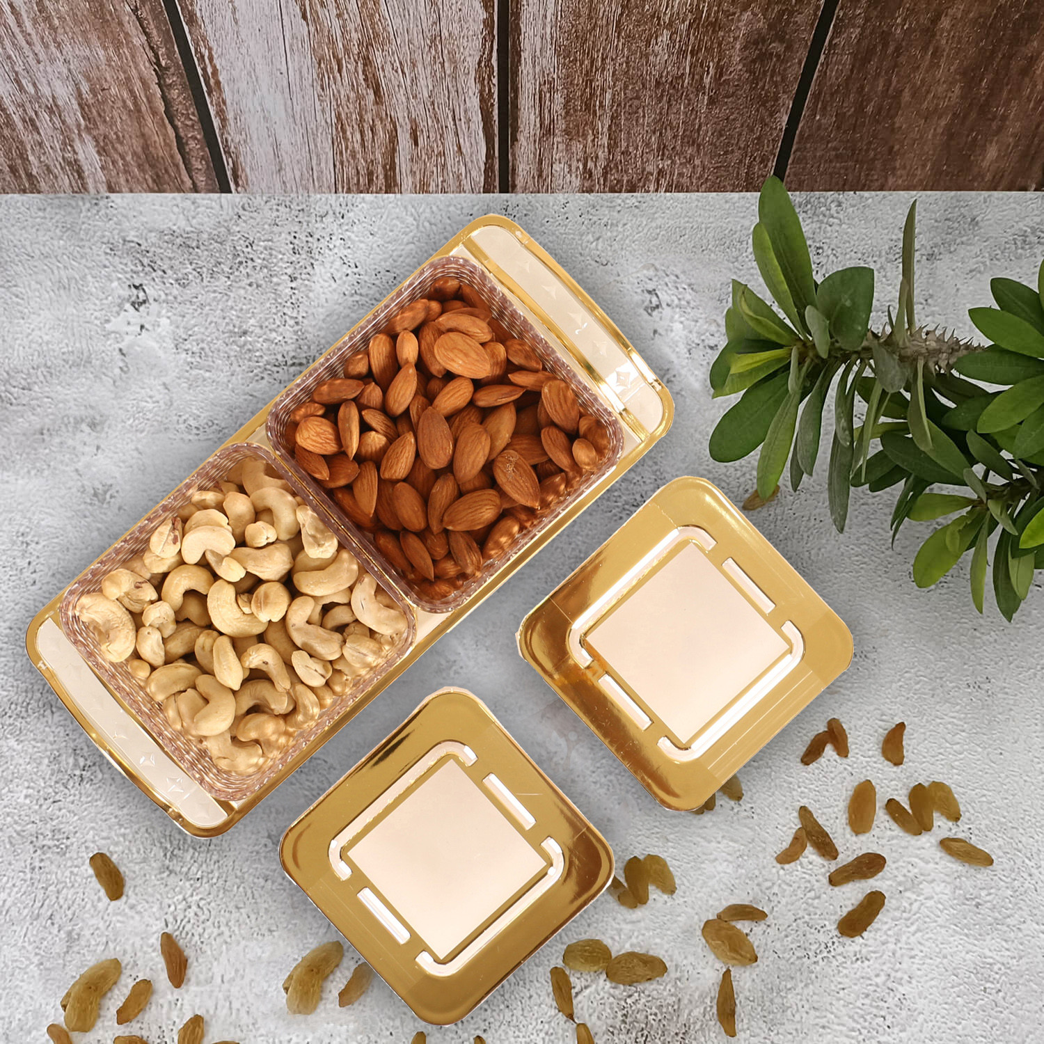 Kuber Industries 2 Containers & Tray Set|Unbreakable Gold Plated Plastic Snackers,Cookies,Nuts Serving Tray|Airtight Containers with Lid,400 ml (Gold)