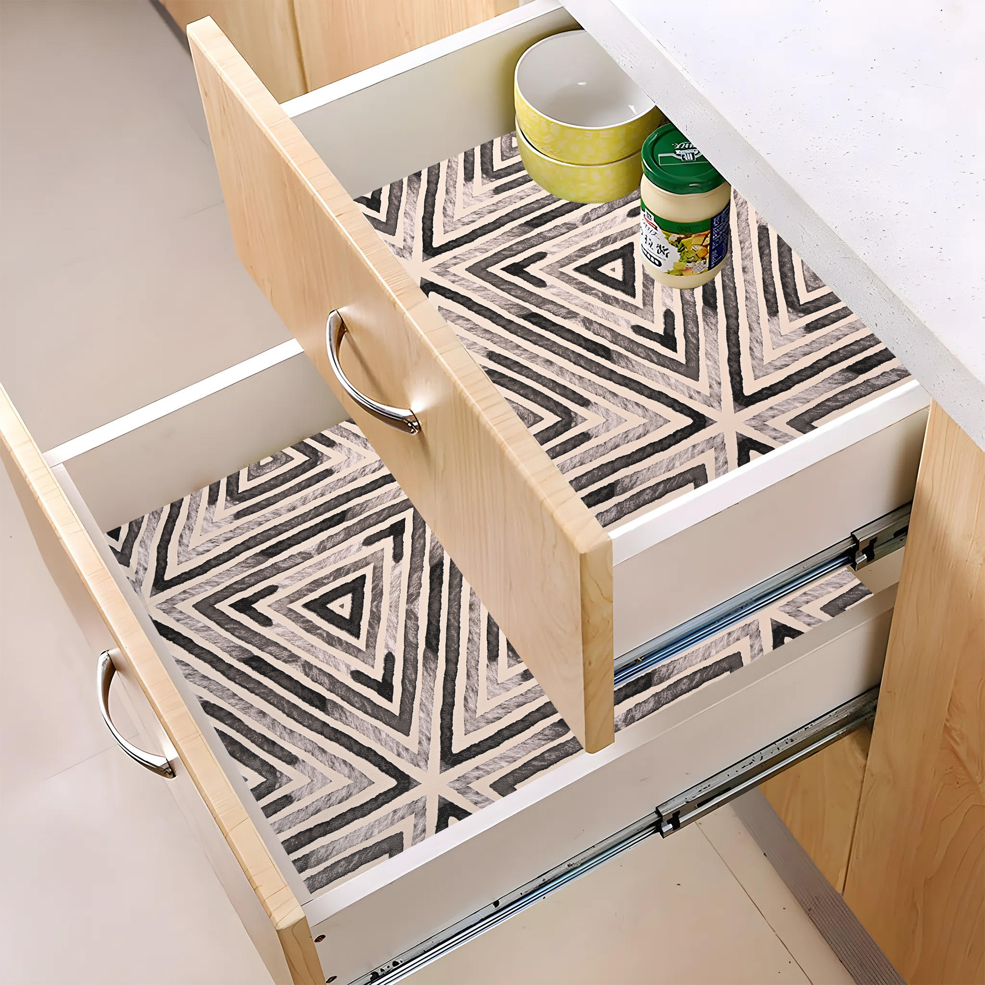 Kuber Industries 5 Meters Waterproof  Durable Kitchen Mats for Shelf Liner Roll  Wipeable Fridge Sheets for Shelves Cabinet Drawer  Triangle Print - Grey