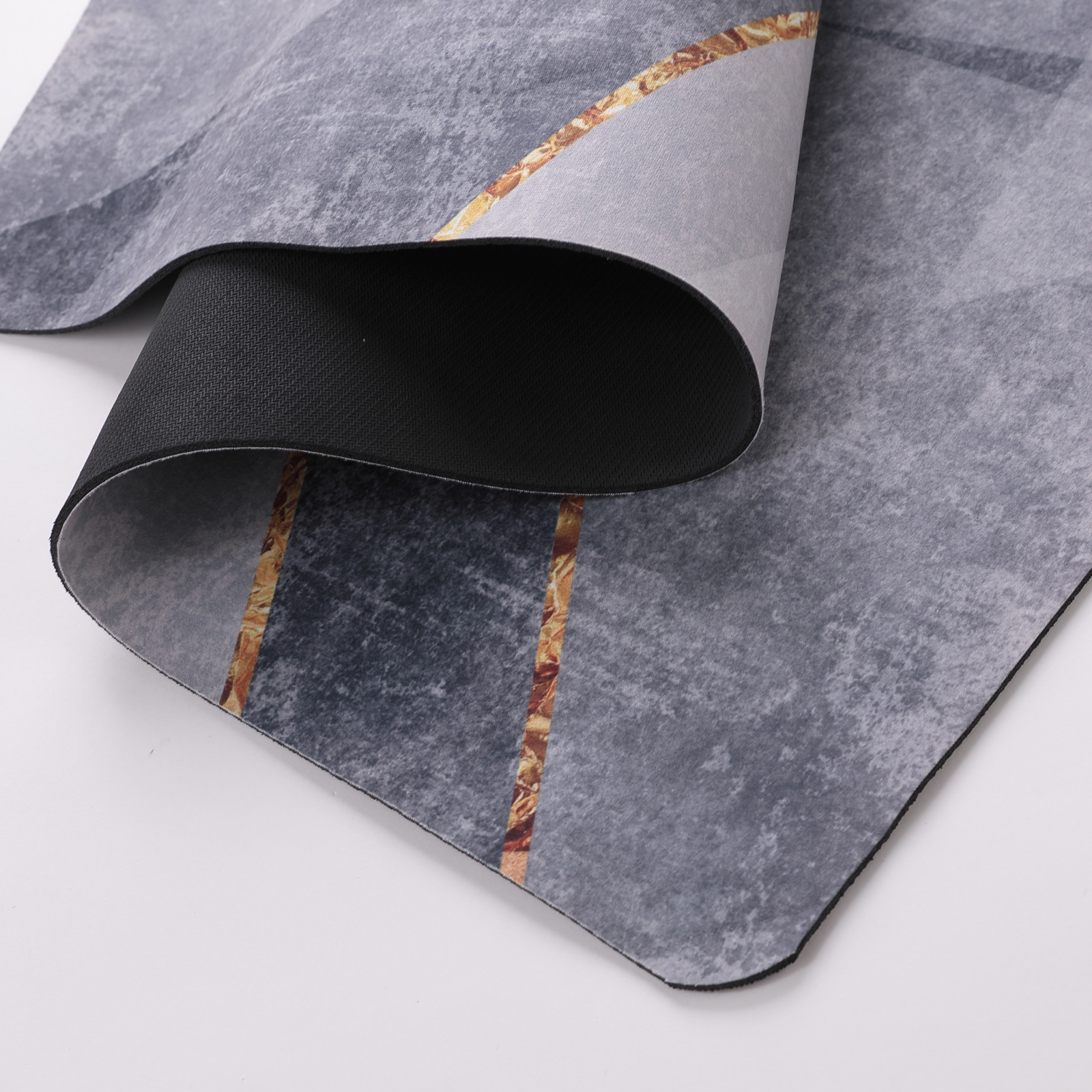Kuber Industries Anti Skid Bathroom Mat|Rubber Floor Mat for Home|Idol for Bathroom, Kitchen, Bedroom (Multi)