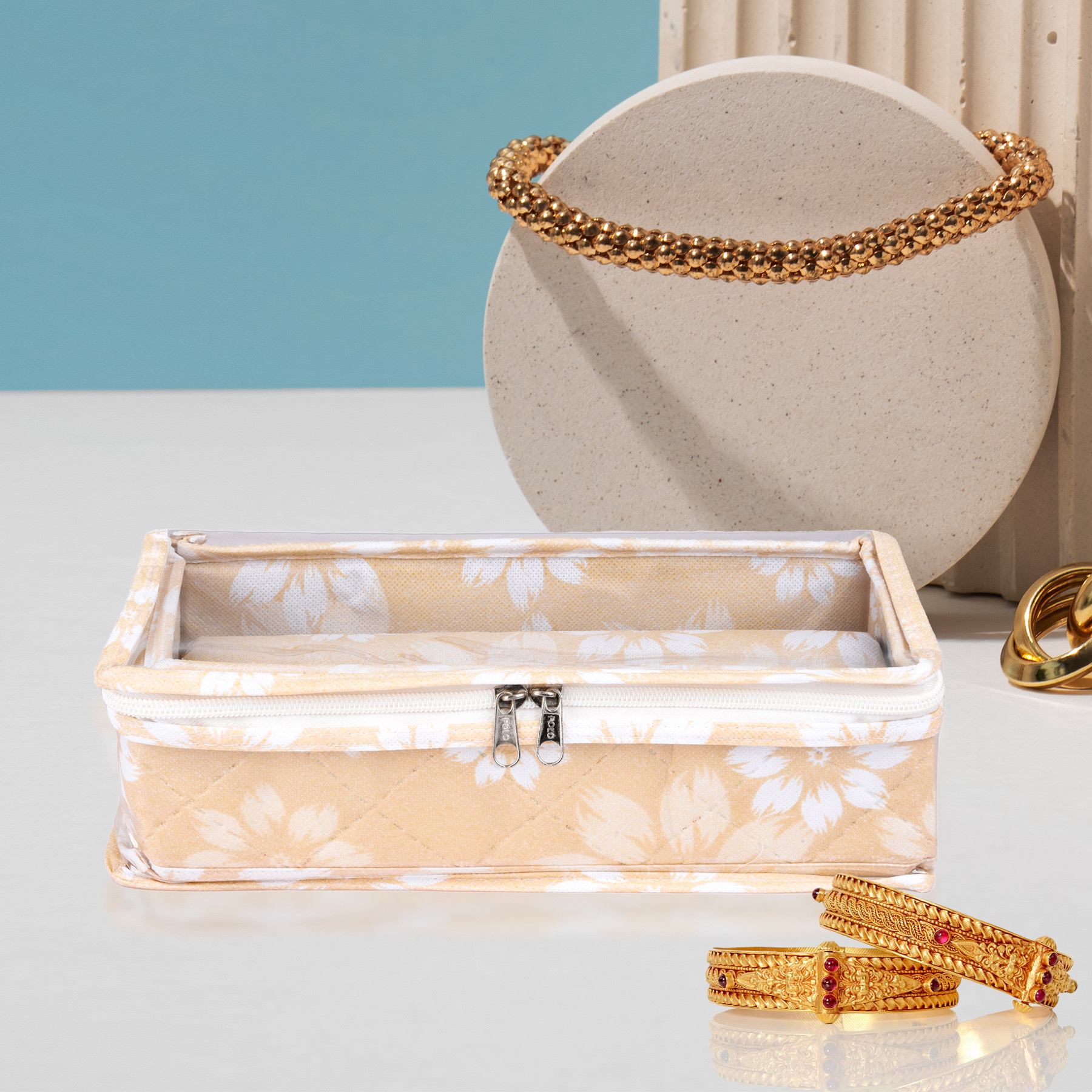 Kuber Industries Bangle Box | Single Rod Chudi Organizer with Visible Window | Travelling Bracelets Organizer | Waterproof Watch Organizer for Woman | Flower Quilted | Golden