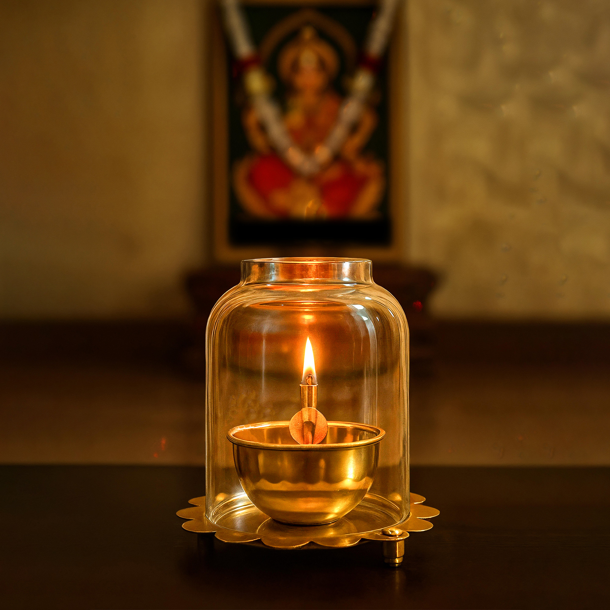 Kuber Industries Brass Akhand Jyoti Diya Oil Lamp with Adjustable Bati Knob  Lifting Screw Wick Holder  Borosilicate Glass Cover  Large Size 150 ml Oil Capacity Stay Lit for 48 Hours  Golden