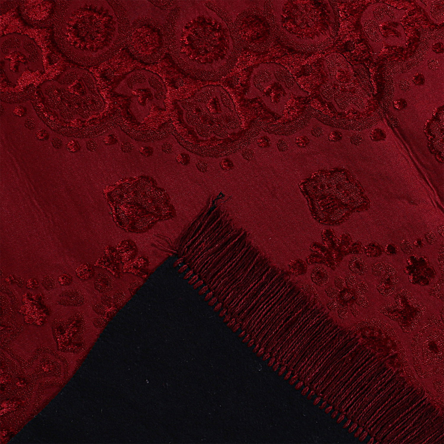 Kuber Industries Carpet|Water Absorption Embossed Floral Pattern Floor Mat|Velvet Sitting Carpet for Hall, Living Room, 5x7 Feet (Maroon)