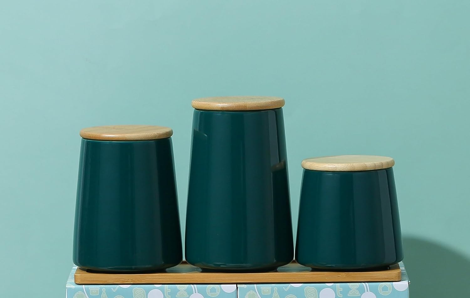 Kuber Industries Ceramic Jar | Food Storage Jar | Kitchen Storage Jar | Round Jar for Home | Sugar Storage Jar | Airtight Bamboo Lid | YX04-3-GN | 3 Piece Set | 500 | 700 | 850 ML | Green