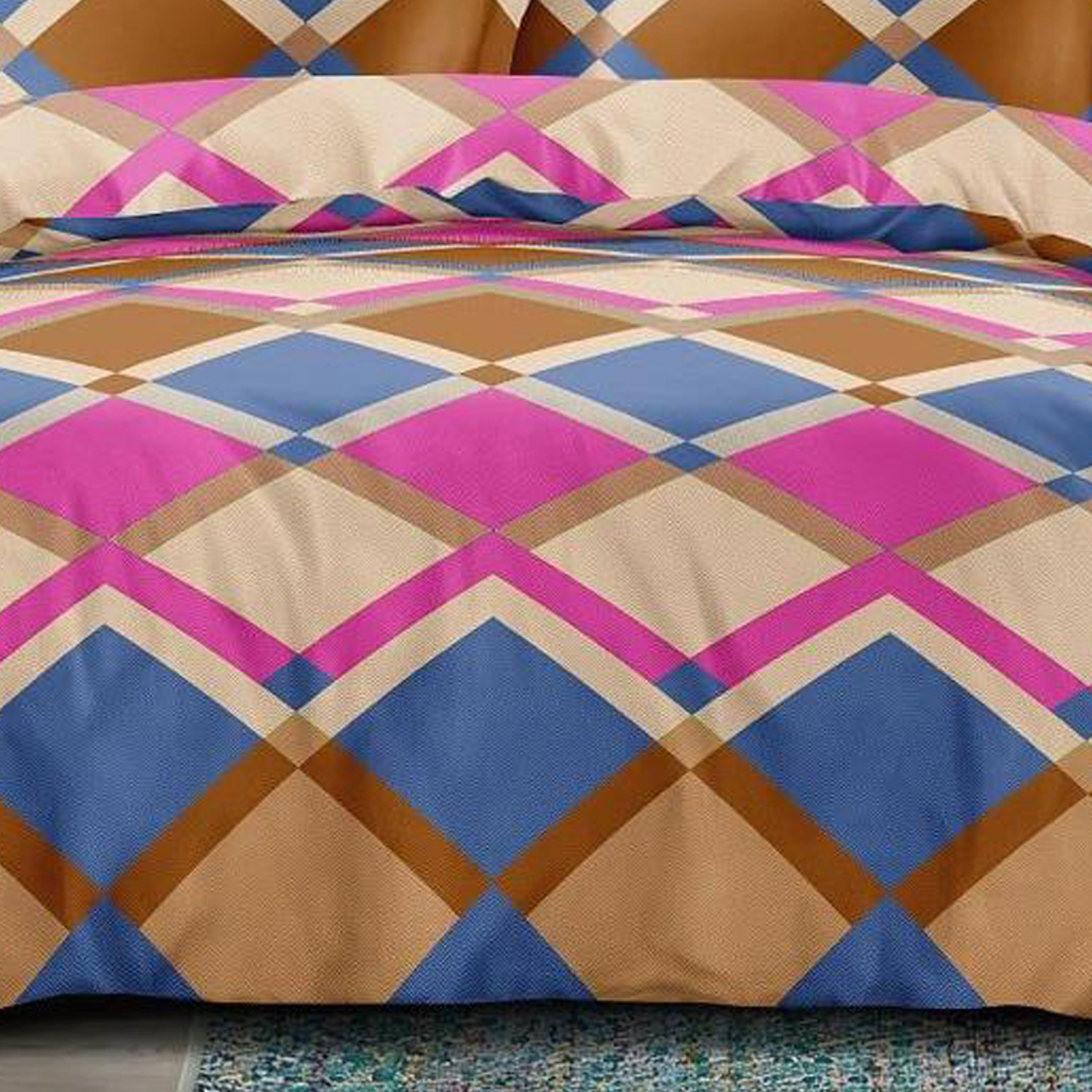Kuber Industries Checkered Print Microfibre Reversible Comforter, Double,150 GSM(Brown)