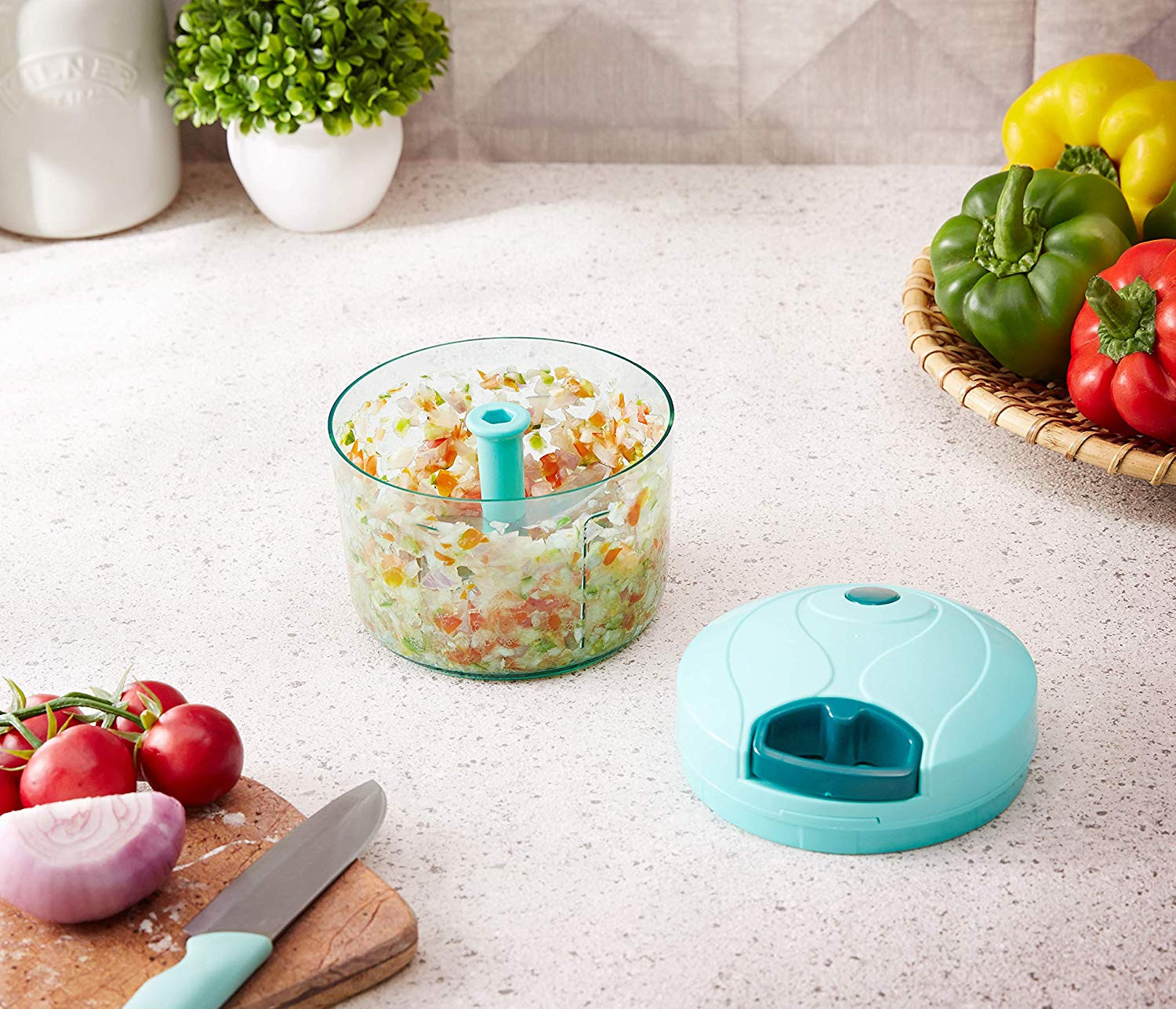 Kuber Industries Compact Vegetable Quick Chopper with 3 Blades,650 ML, (Green)-KUBMART1330