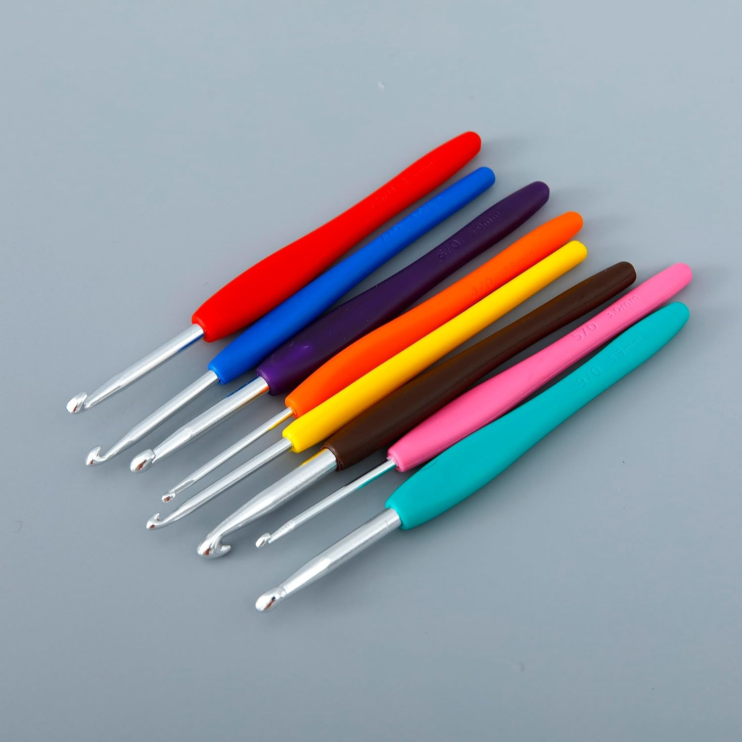 Kuber Industries Crochet Hook Needle Set of 53 With Case|Ergonomic Sewing Knitting Needle Kit (Transparent)