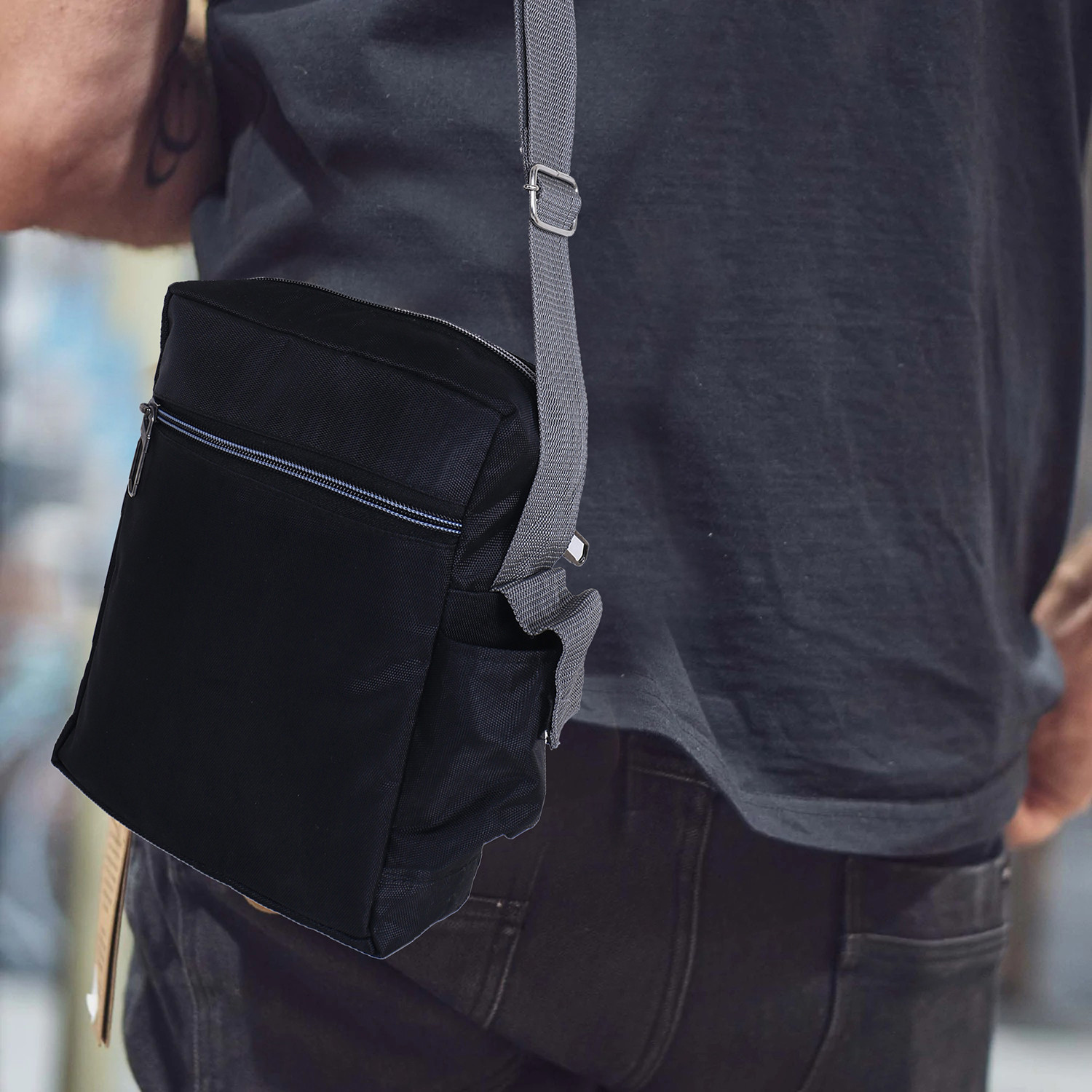 Kuber Industries Crossbody Bag  Classic Messenger Bag  Journey Shoulder Bag  Sling Bag with Adjustable Strap  Zipper Messenger Bag  Crossbody Backpack for Camping  Black