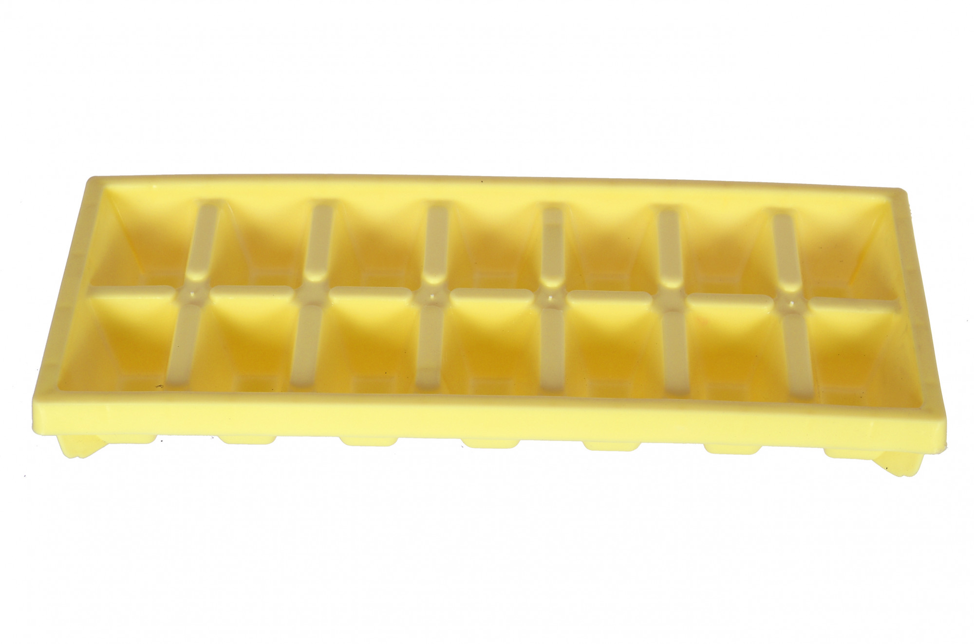 Kuber Industries Easy Release Ice Cube Tray Set - Durable Plastic Stackable Easy Twist 14 Cube Trays- Pack of 4 (White & Yellow)