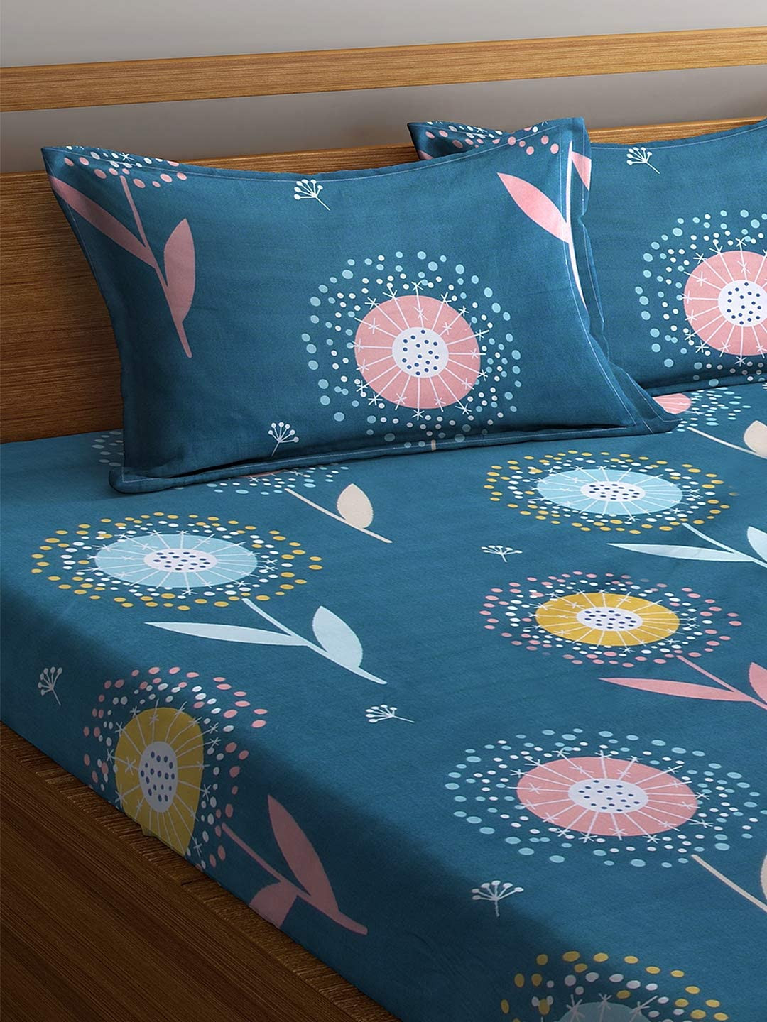 Kuber Industries Flower Design Glace Cotton Double Bedsheet with 2 Pillow Covers (Green)