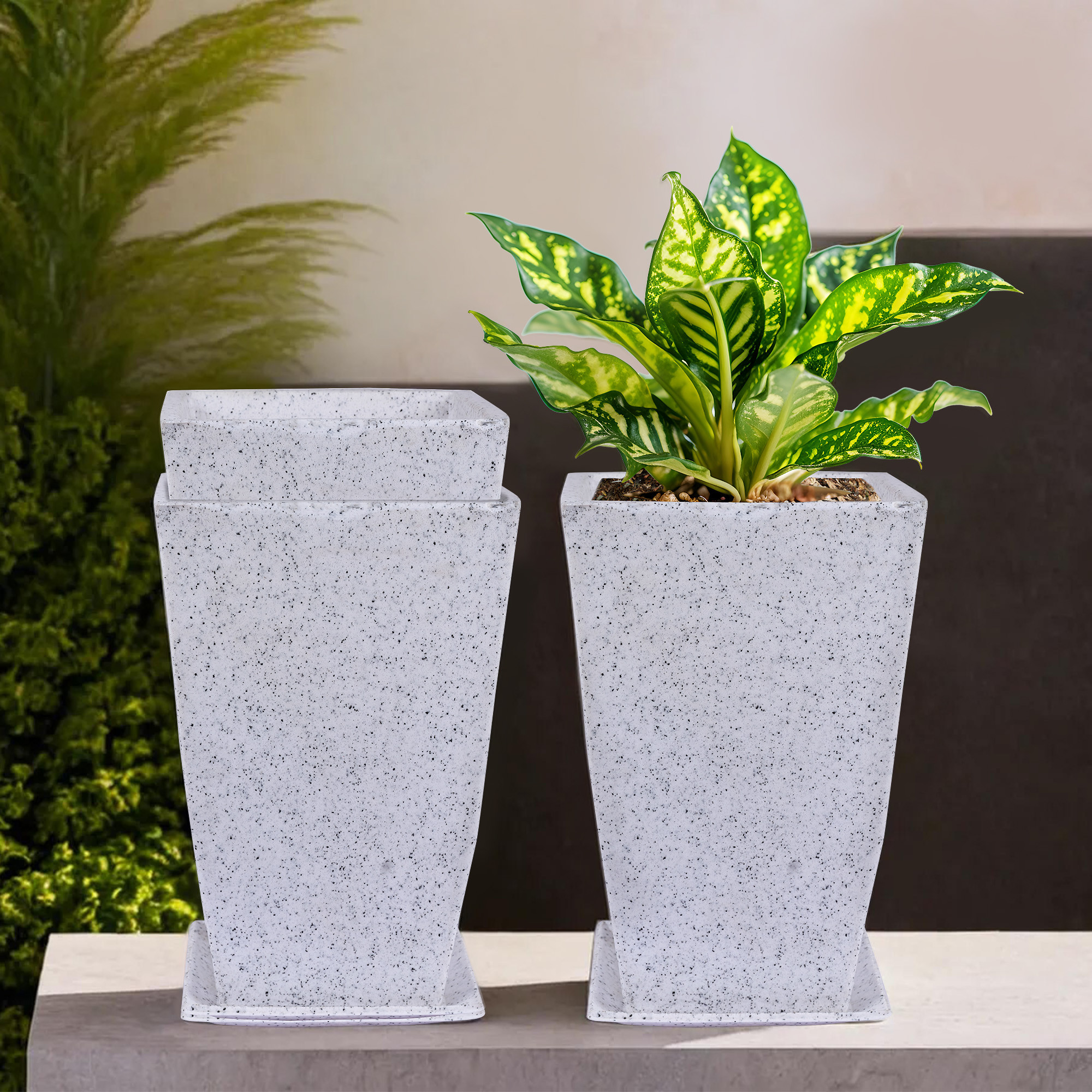 Kuber Industries Flower Pot with Plate | 12 Inch Lightweight Polymers Indoor-Outdoor Plant Pots | Flower Pot Gamla for Home-Office & Garden | Flower Pot for Balcony | Marble Tower | White