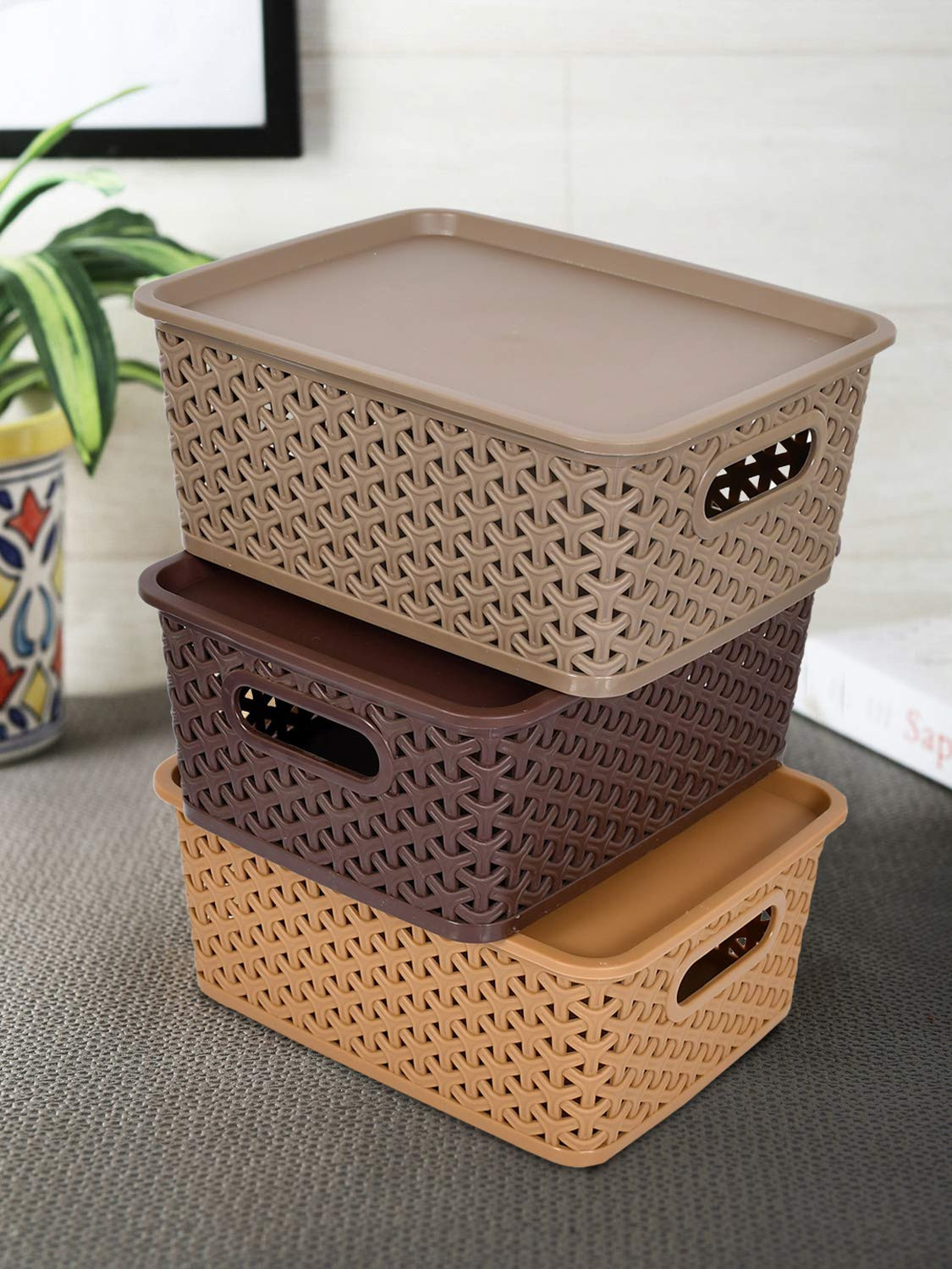 Kuber Industries H7 Plastic Baskets with Lid, Stackable Lidded Knit Storage Organizer Bins Perfect for Storing Large Household Items (Set Of 3,Multi)-KUBMRT11907