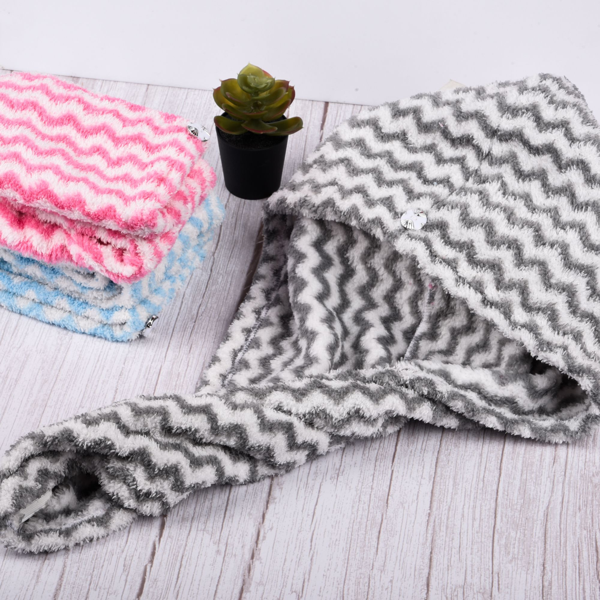 Kuber Industries Hair Wrapper | Hair-Drying Towel | Hair Bathrobe for Women & Girls | Hair Dry Cap Bath Towel | Microfiber Hair Towel | Quick Absorbent Hair Towel | Zig Zag | Pack of 3 | Multicolor