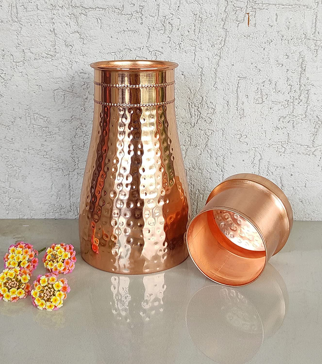 Kuber industries Hammered Copper Bedroom Jar|Bedside Water Bottle with Inbuilt Glass, 1100 ml (Gold)