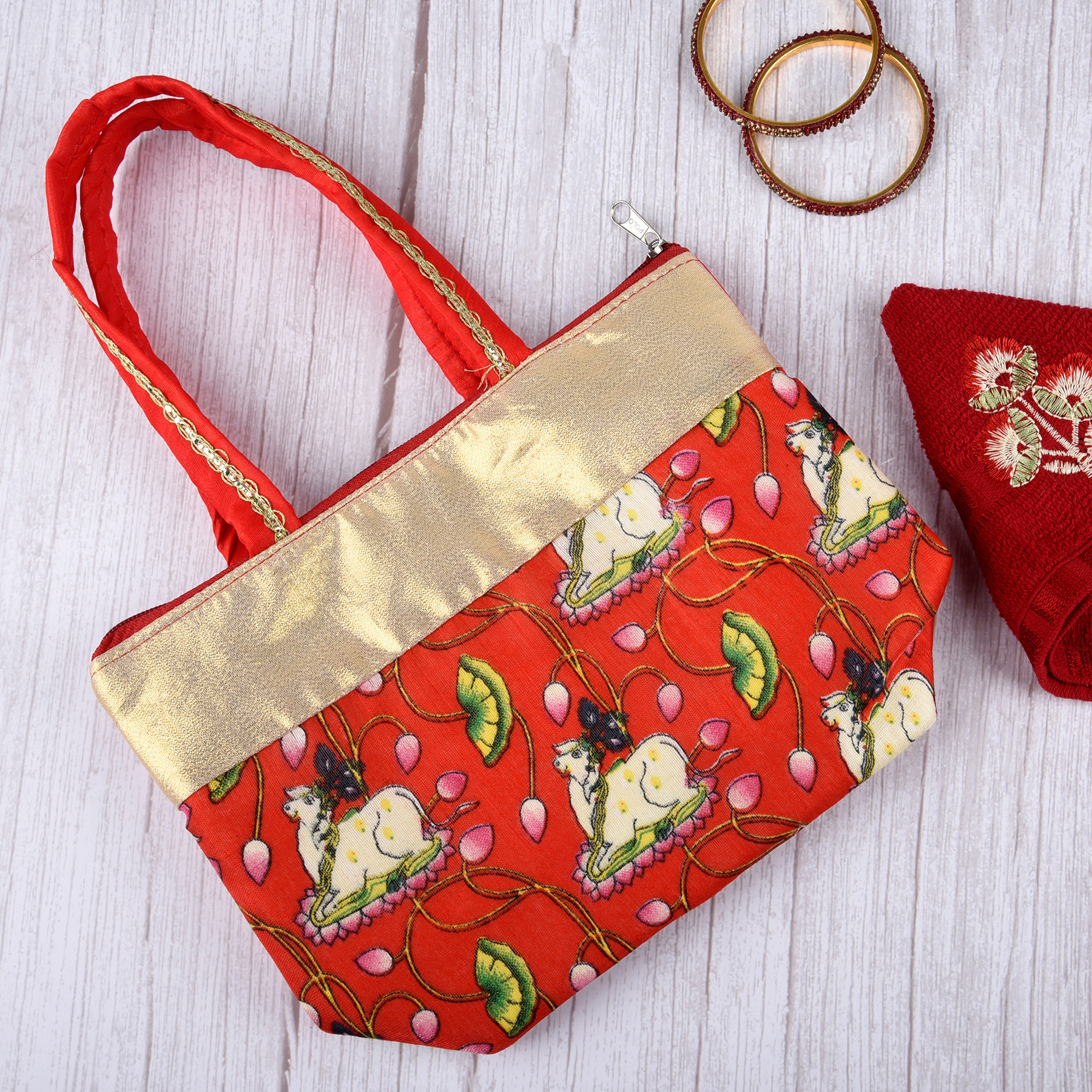 Kuber Industries Hand Purse | Traditional Mini Hand Bag | Silk Wallet Hand Bag | Shagun Hand Purse | Woman Tote Hand Bag | Gifts Hand Bag | Cow-Small Hand Purse |Red