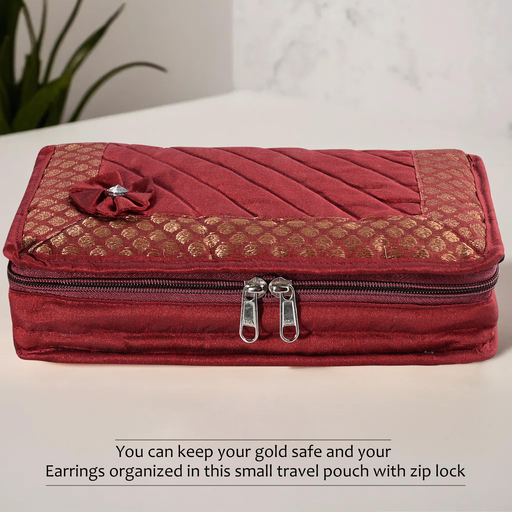 Kuber Industries Jewellery Box For Women - 7-Compartments Bow Travel Pouch with Zip Lock For Gold Storage  Earrings Organizing  Large - Maroon