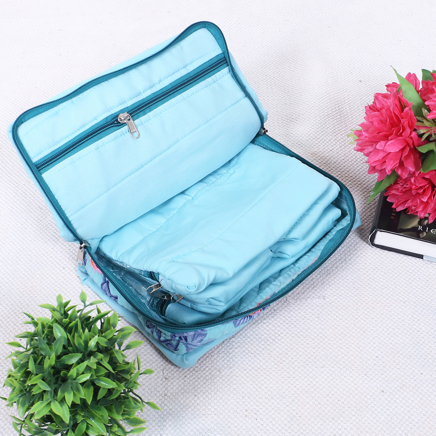 Kuber Industries Jewellery Kit | Cotton Green Flower Cosmetic  Kit | Travel Jewellery Box | Travel 7 Storage Pouch for Necklace | RIngs | Bracelet | Green