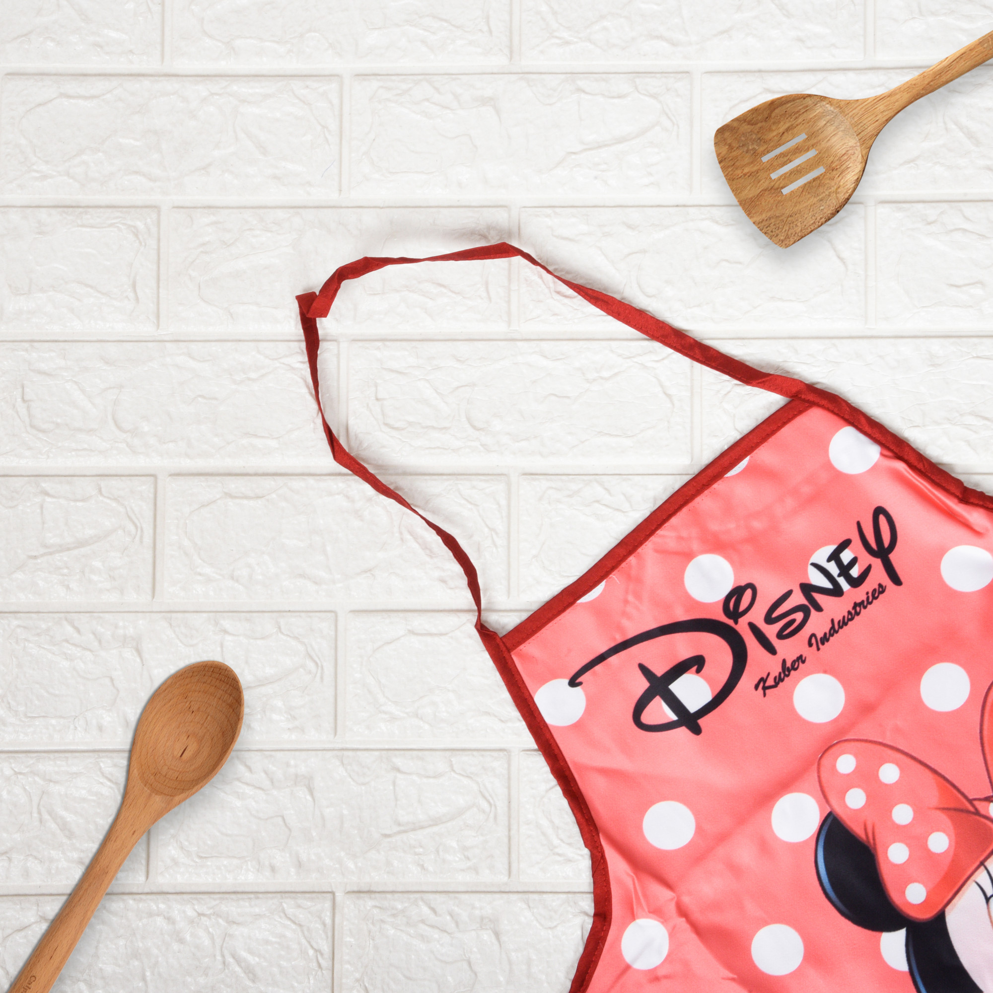 Kuber Industries Kitchen Apron  Apron for Housewife  Disney Minnie Print  Apron for Restaurant  Waterproof Apron  Kitchen Dress for Women  Chef Apron  Cooking Apron for Men  Red