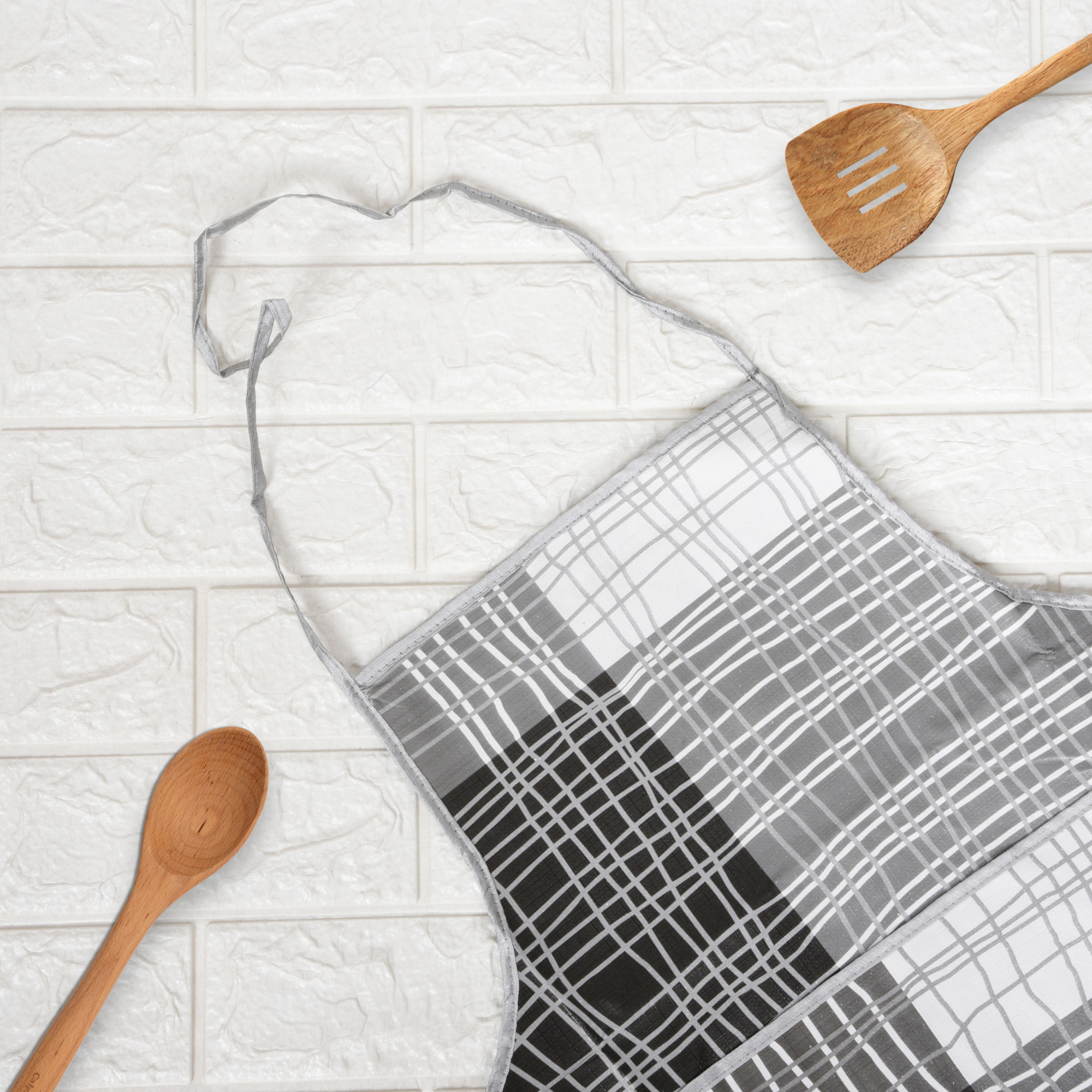 Kuber Industries Kitchen Apron  Kitchen Dress for Women  Waterproof Apron  Apron for Restaurant  Front Pocket  Apron for Chef  Cooking Apron for Men  Black Lining Print  Grey