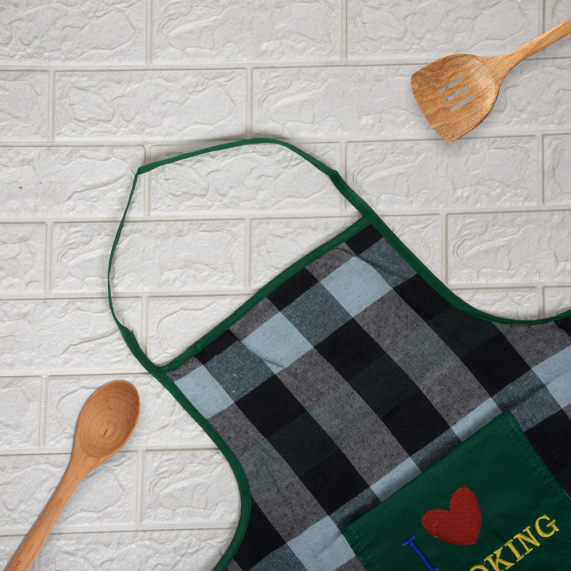 Kuber Industries Kitchen Apron  Kitchen Dress for Women  Waterproof Apron  Apron for Restaurant  Front Pocket  Apron for Chef  Cooking Apron for Men  Bada Check  Green