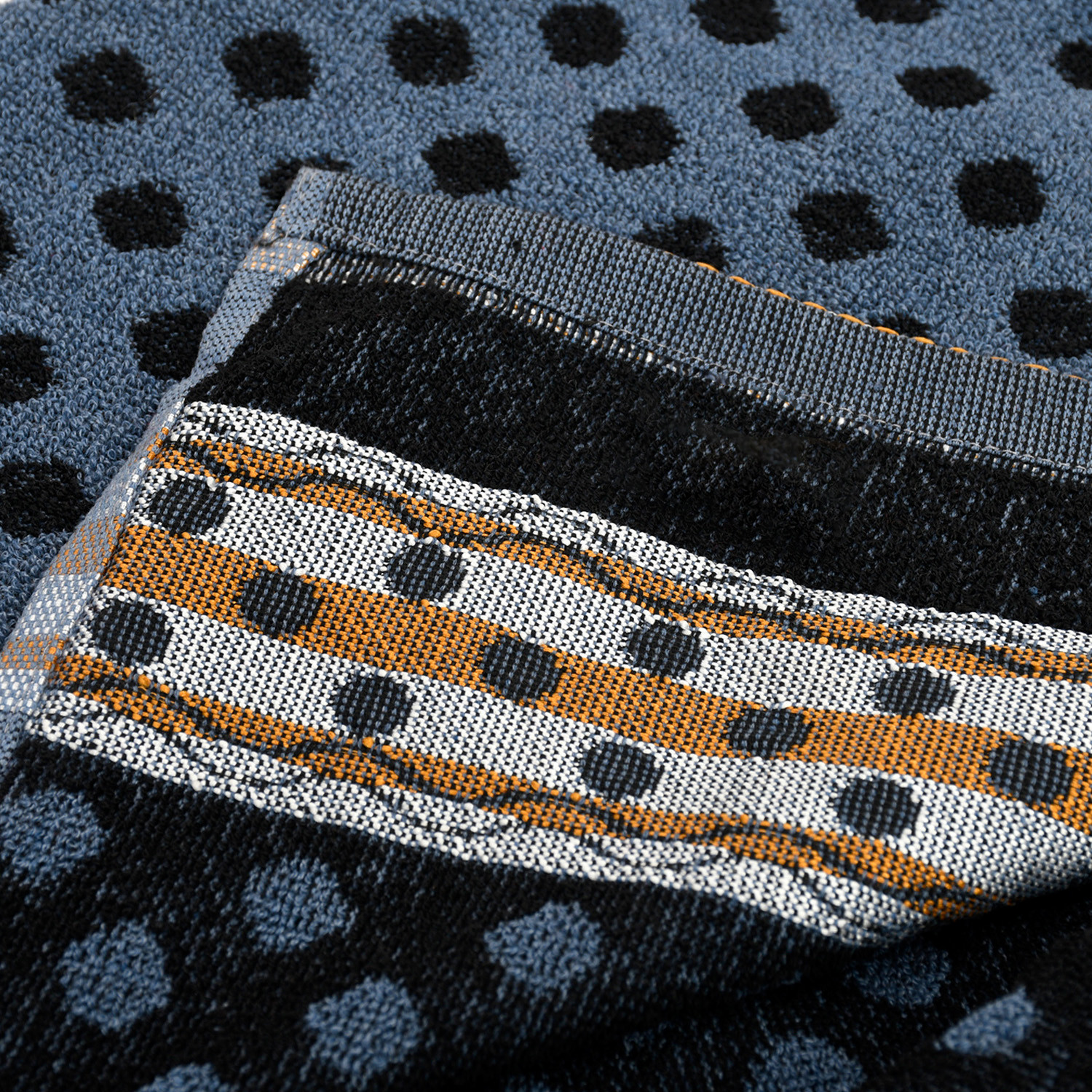 Kuber Industries Luxurious Dot Printed Soft Cotton Bath Towel Perfect for Daily Use, 30