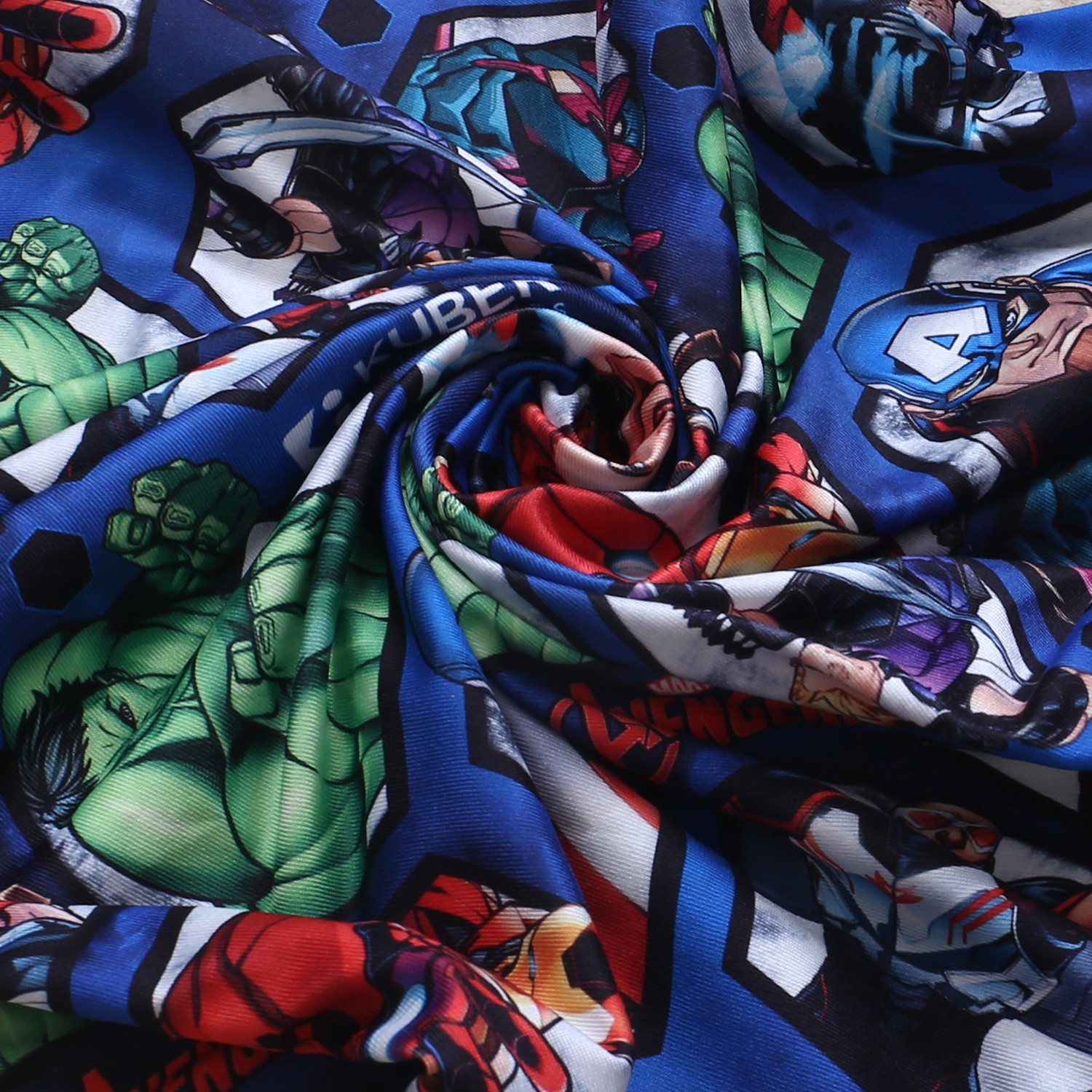 Kuber Industries Marvel Avengers Luggage Cover|Polyester Travel Suitcase Cover|Washable|Stretchable Suitcase Protector|26-30 Inch|Large (Blue)