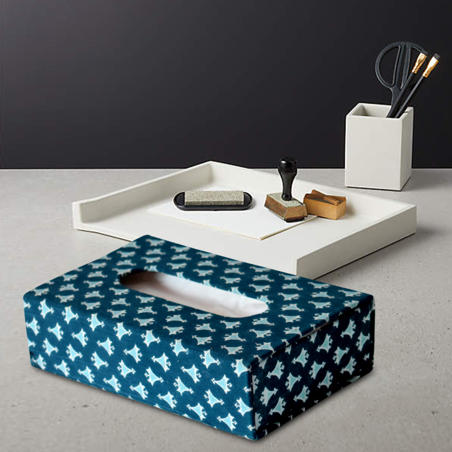 Kuber Industries Multiuses Buti Print Handicrafts Tissue Paper Box/Paper Napkin Holder For Home, Hotel, Office (Blue)
