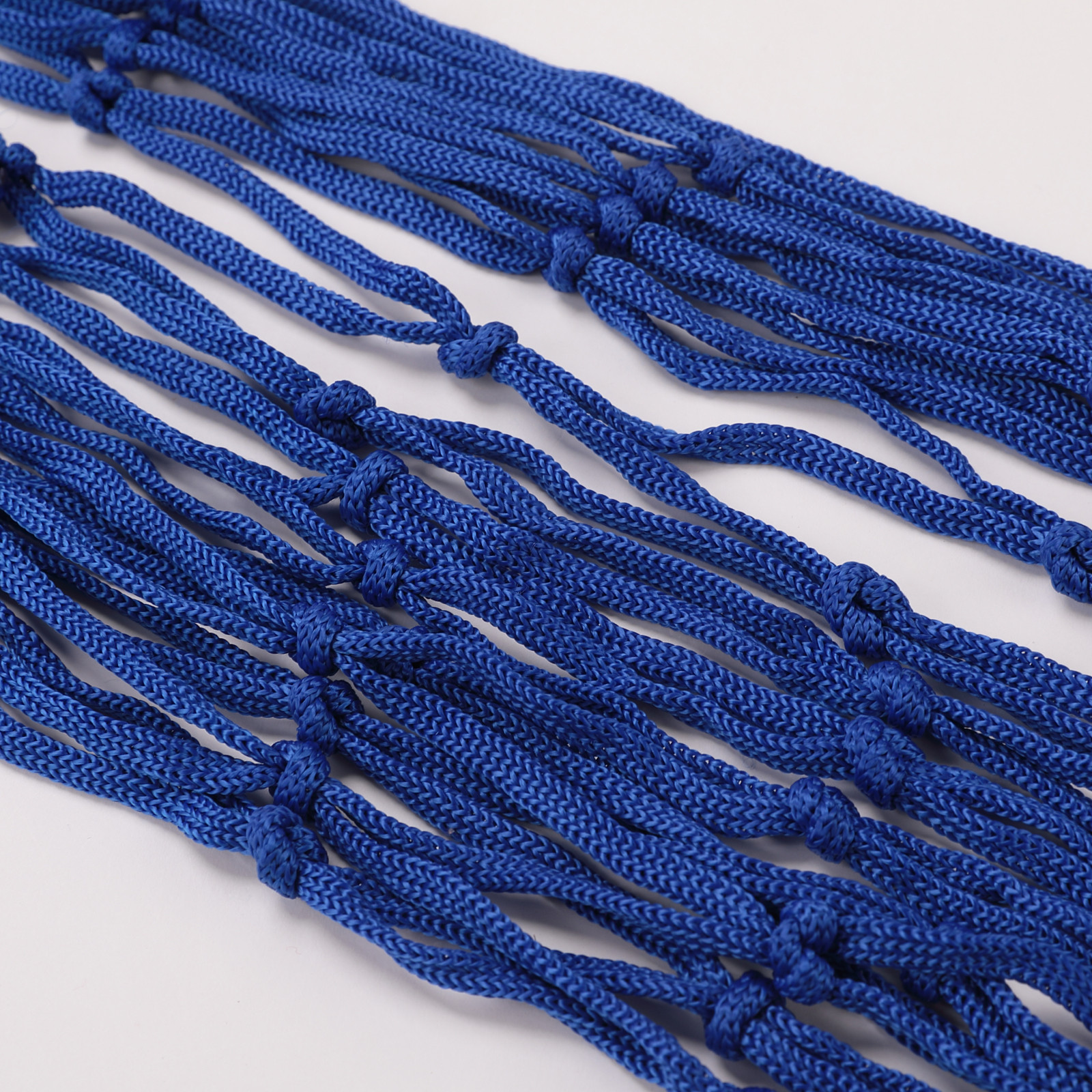 Kuber Industries Nylon Rope Travel Hammock |Garden Hammock Swing For Adults|100 KG Load Bearing Capicity|Including 2 Rope, 1 Bag (Blue)