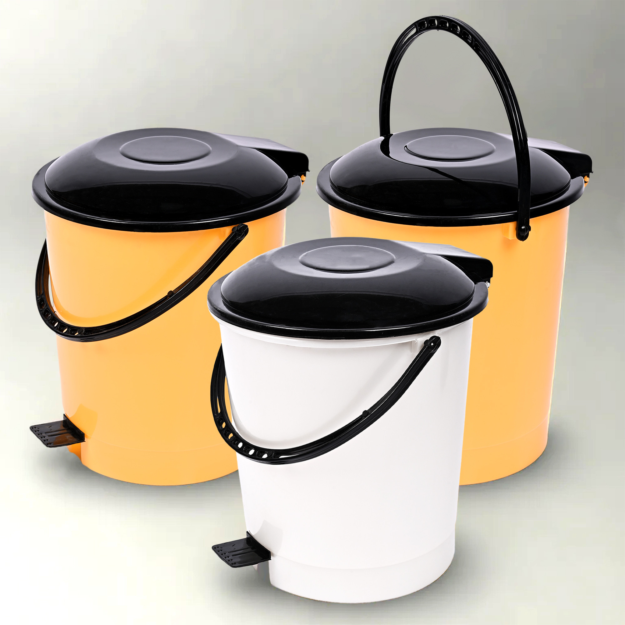 Kuber Industries Pedal Dustbin | Dustbin with Lid | Garbage Bin with Handle | Dustbin for Kitchen-Bathroom | Wet & Dry Waste Bin | Black Dhakkan Trash Can | 10 LTR | Orange & White