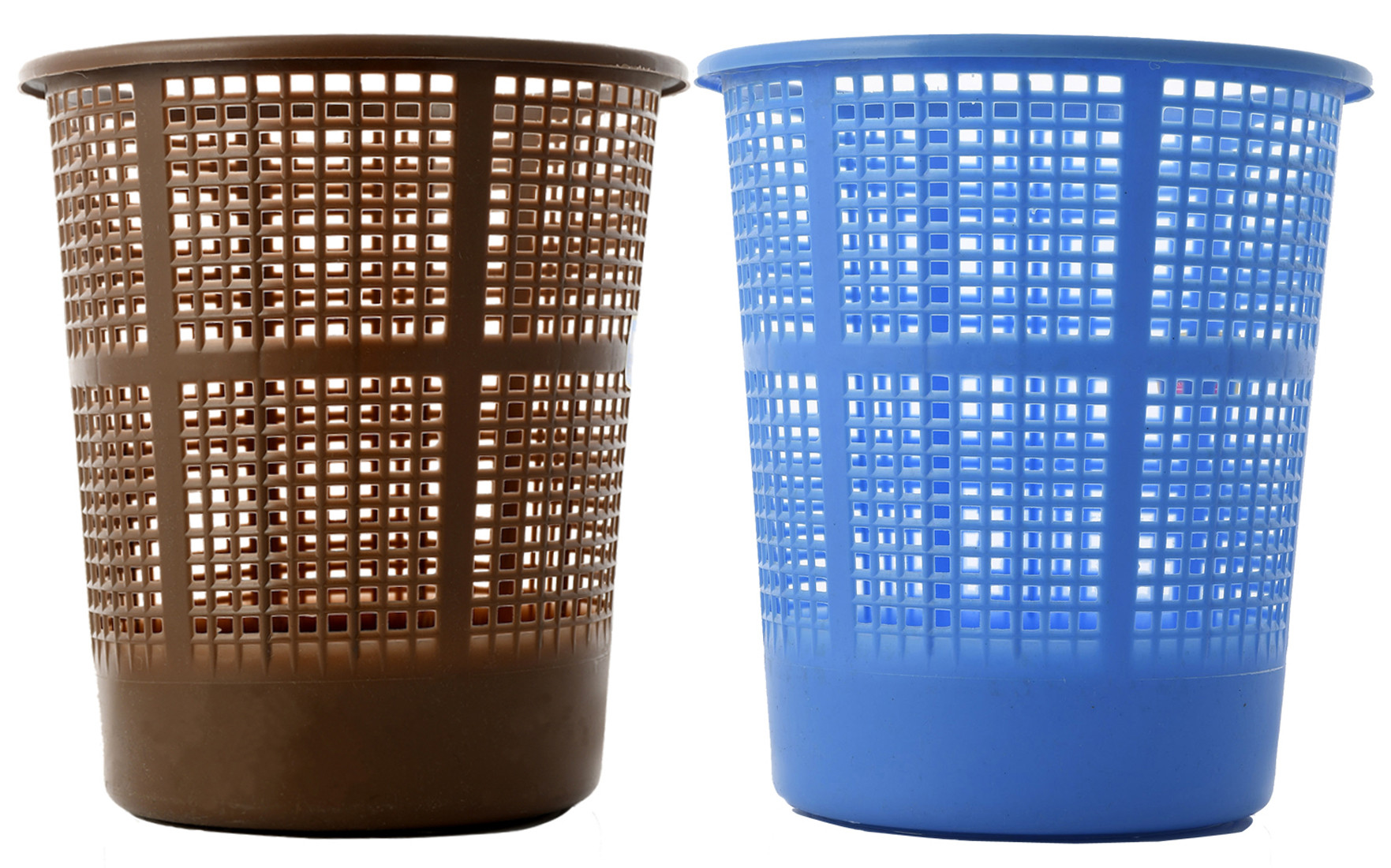 Kuber Industries Plastic Mesh Dustbin Garbage Bin for Office use, School, Bedroom,Kids Room, Home, Multi Purpose,5 Liters (Blue & Brown)