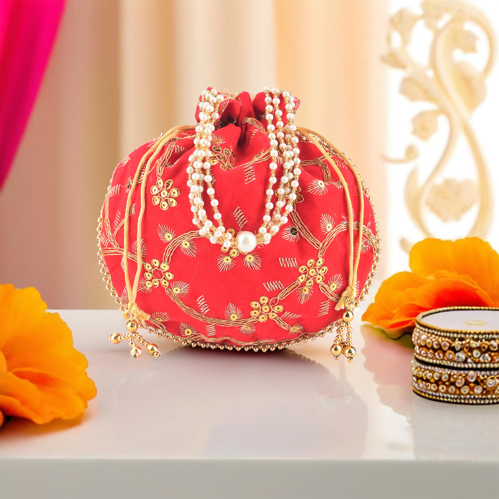 httpsfkmpimagesflixcartcomiu-pre-catalog-images-feed1740459275431-008b69f04c9b4d4d-4FAE3431D896CE884145F6BE9713D3B0