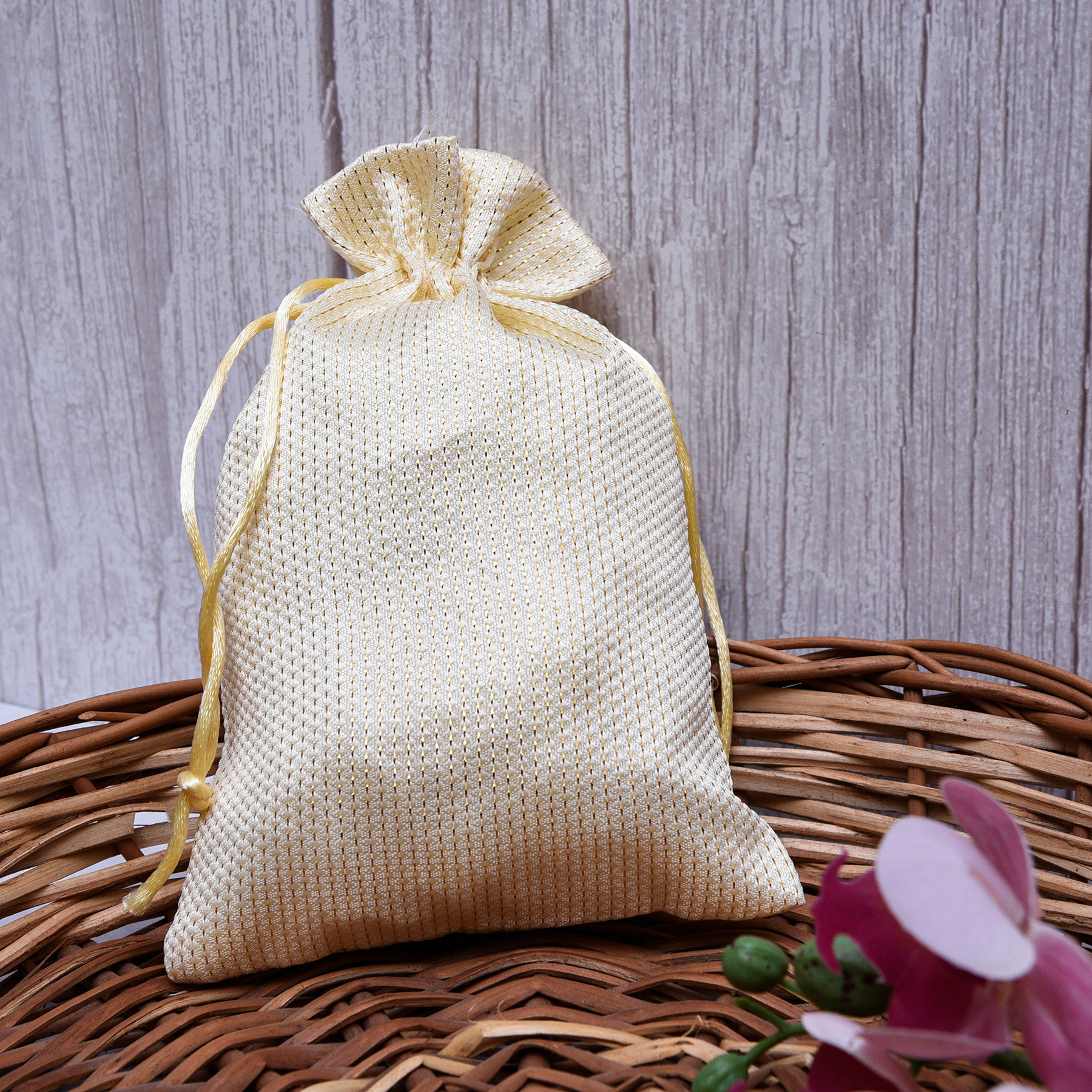 Kuber Industries Potli  Jari Silk Wedding Potli  Drawstring Closure Potli  Wallet Potli  Christmas Gift Potli  Baby Shower Potli  Traditional Shagun Potli  5x7 Inch  Small  Pack of 4  Cream