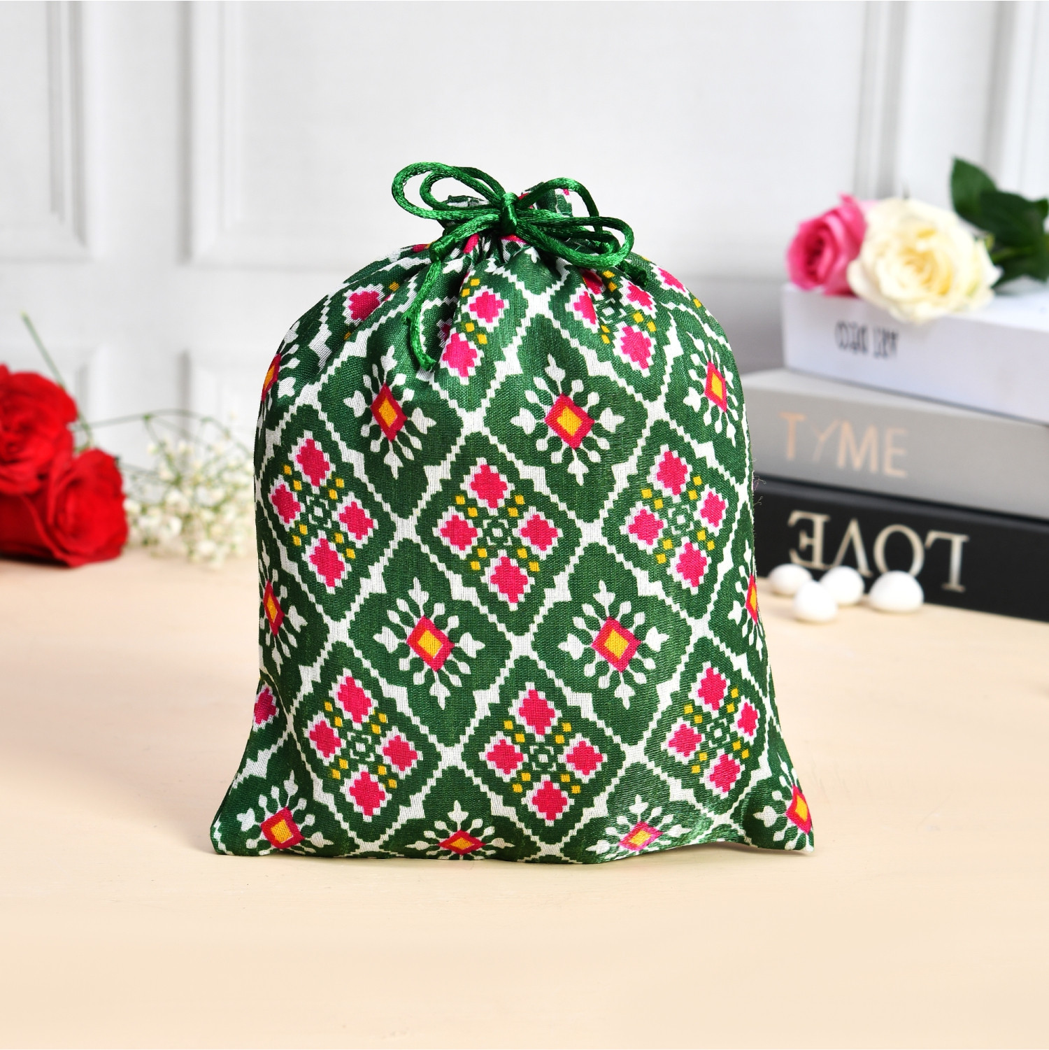 Kuber Industries Potli  Silk Wedding Potli  Drawstring Closure Potli  Wallet Potli  Christmas Gift Potli  Baby Shower Potli  Medium-Patola-Print Potli  7x9 Inch  Pack of 4  Green