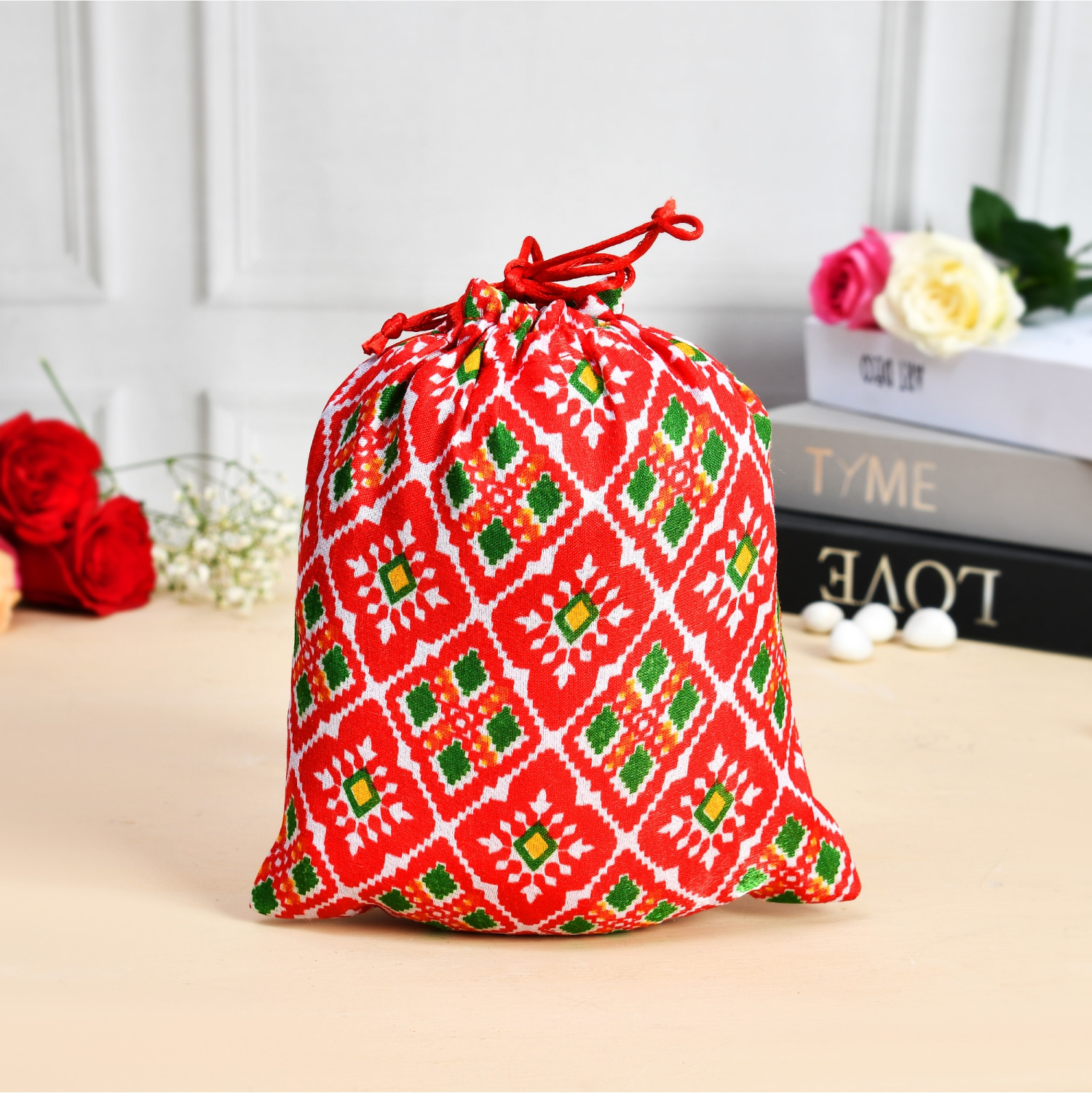 Kuber Industries Potli  Silk Wedding Potli  Drawstring Closure Potli  Wallet Potli  Christmas Gift Potli  Baby Shower Potli  Medium-Patola-Print Potli  7x9 Inch  Pack of 4  Red