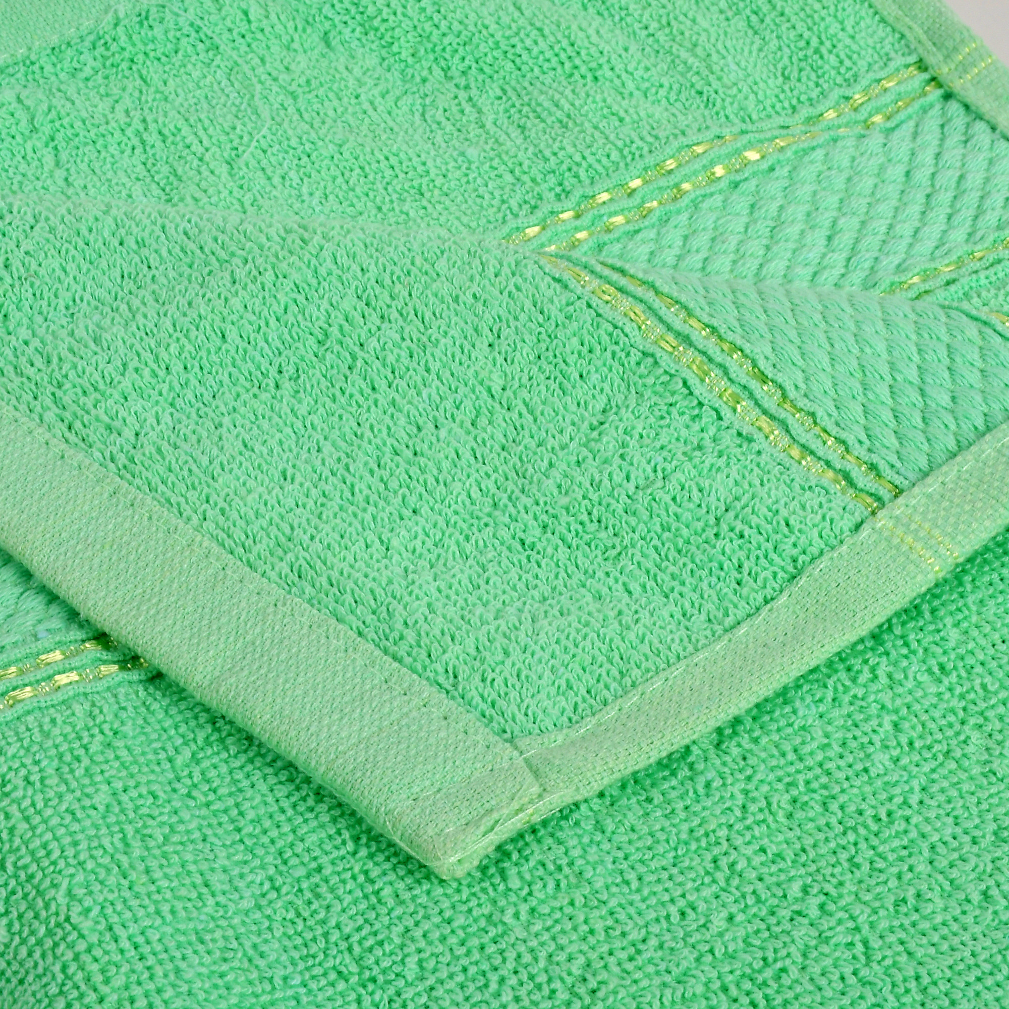 Kuber Industries Premium Design Luxurious, Soft Cotton Bath Towel With Check Border, 30