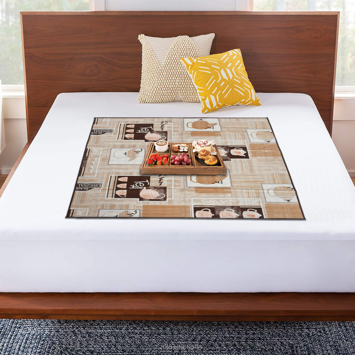 Kuber Industries PVC Kattle print Both Sided Bed Server Food Mat, Bedsheet Protector For Home 36