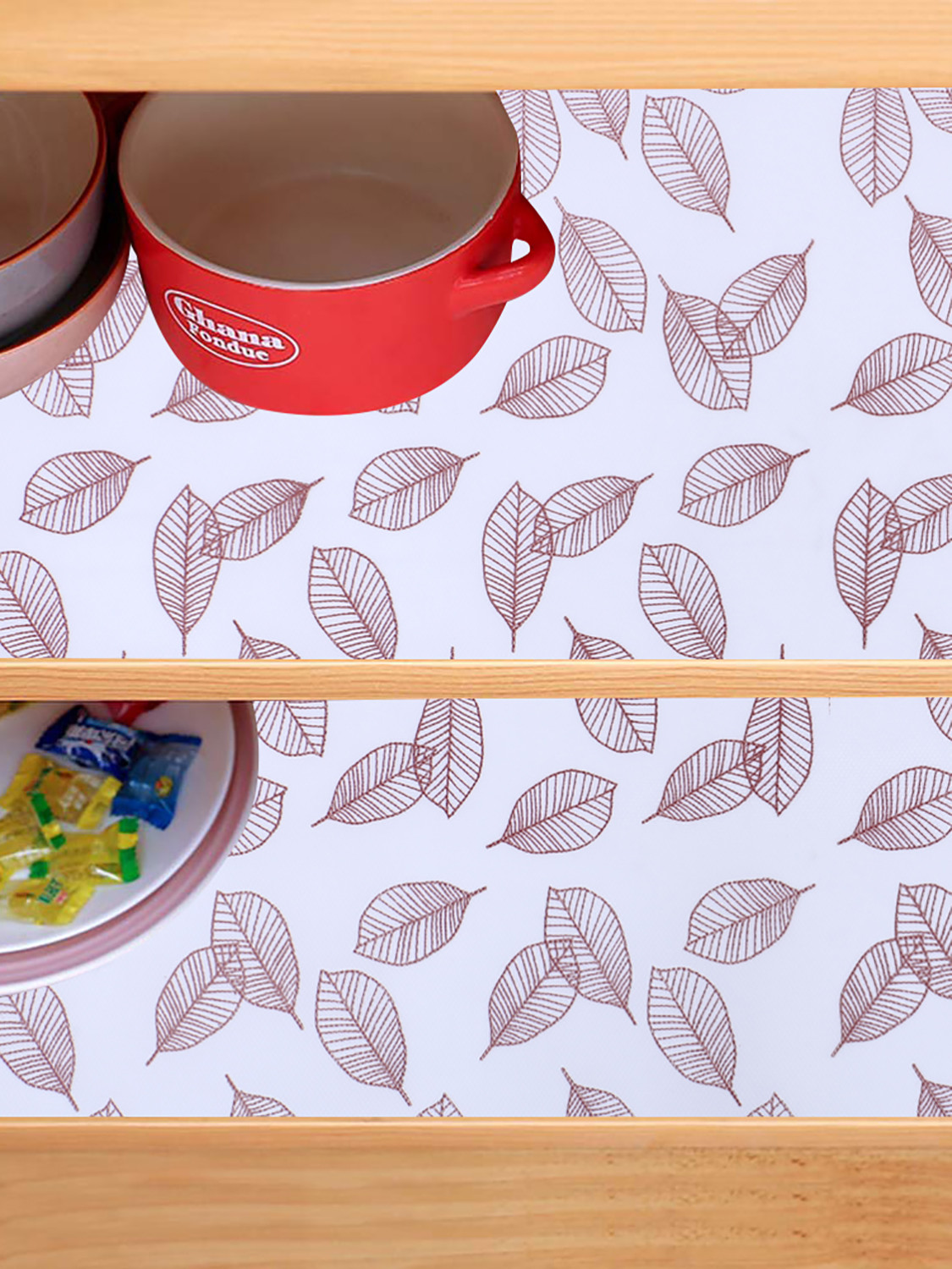 Kuber Industries Shelf Liner | EVA Kitchen Cabinet Shelf Mat | Anti-Slip Bathroom Mat | Fridge Mat | Table Mat | Brown Leaf Wardrobe Mat | 3 Meter | White