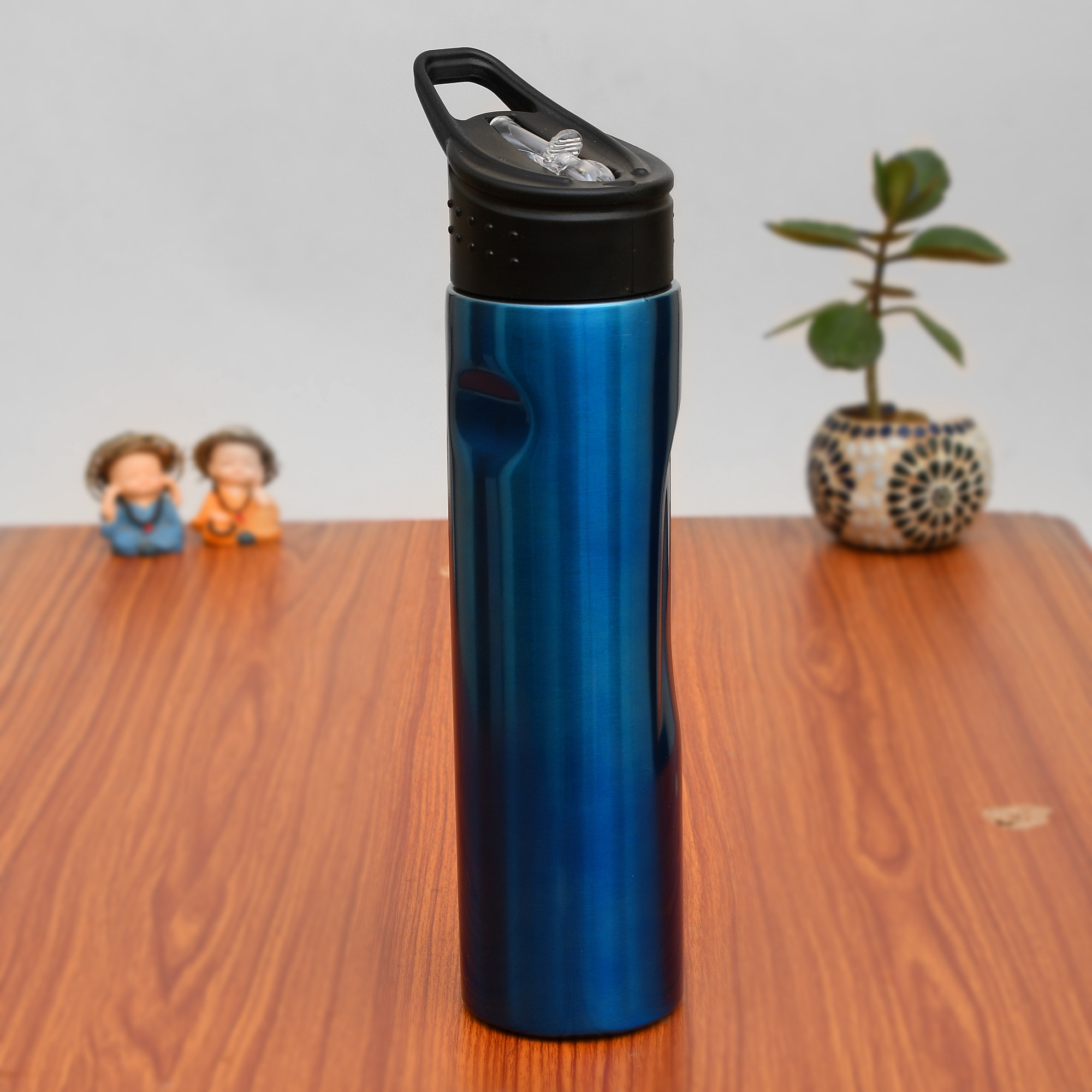 Kuber Industries Stainless Steel BPA Free Drinking Bottle, Leakproof Gym Bottle, Ideal for Sports, Bike, Running, Hiking With Lid Sipper, 700ml (Blue)