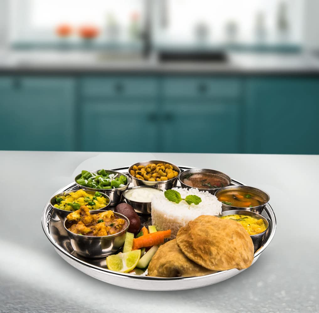 Kuber Industries Stainless Steel Dining Plate Set | Blunt Edges, Deep Base | Glossy Finish, Durable, Easy to Clean | Steel Plates for Lunch, Breakfast, Dinner | Set of 4