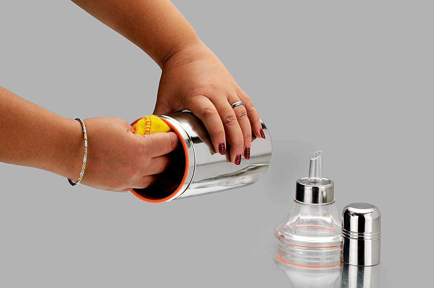 Kuber Industries Stainless Steel Oil Dispensers for Kitchen use with Sharp Finish, Slim, Look 500 Ml,Silver