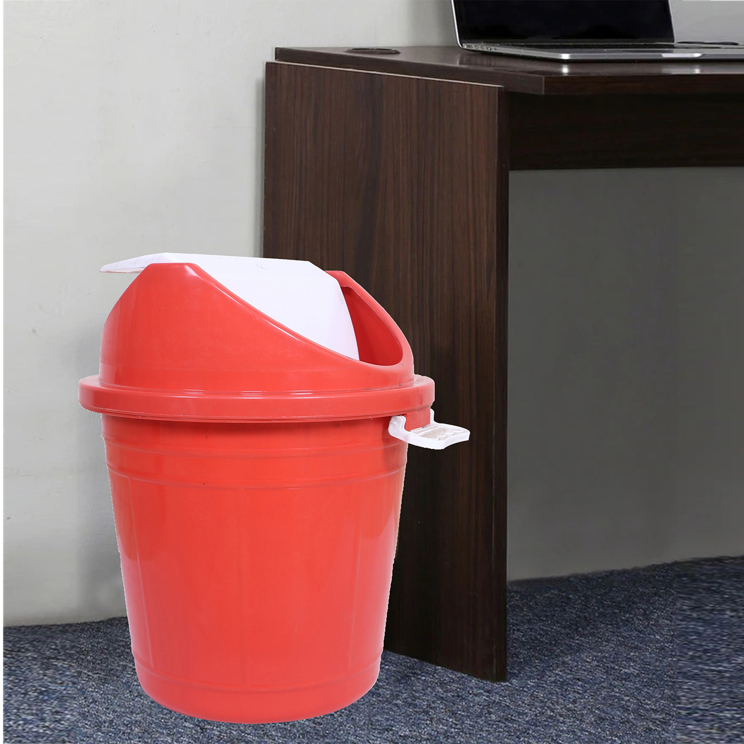 Kuber Industries Swing Top Lid Dustbin|Plastic Garbage Basket & Round Trash Can|Waste Bin with Lid For Home,Bathroom,Office,Washrooms,30 Litre (Red)
