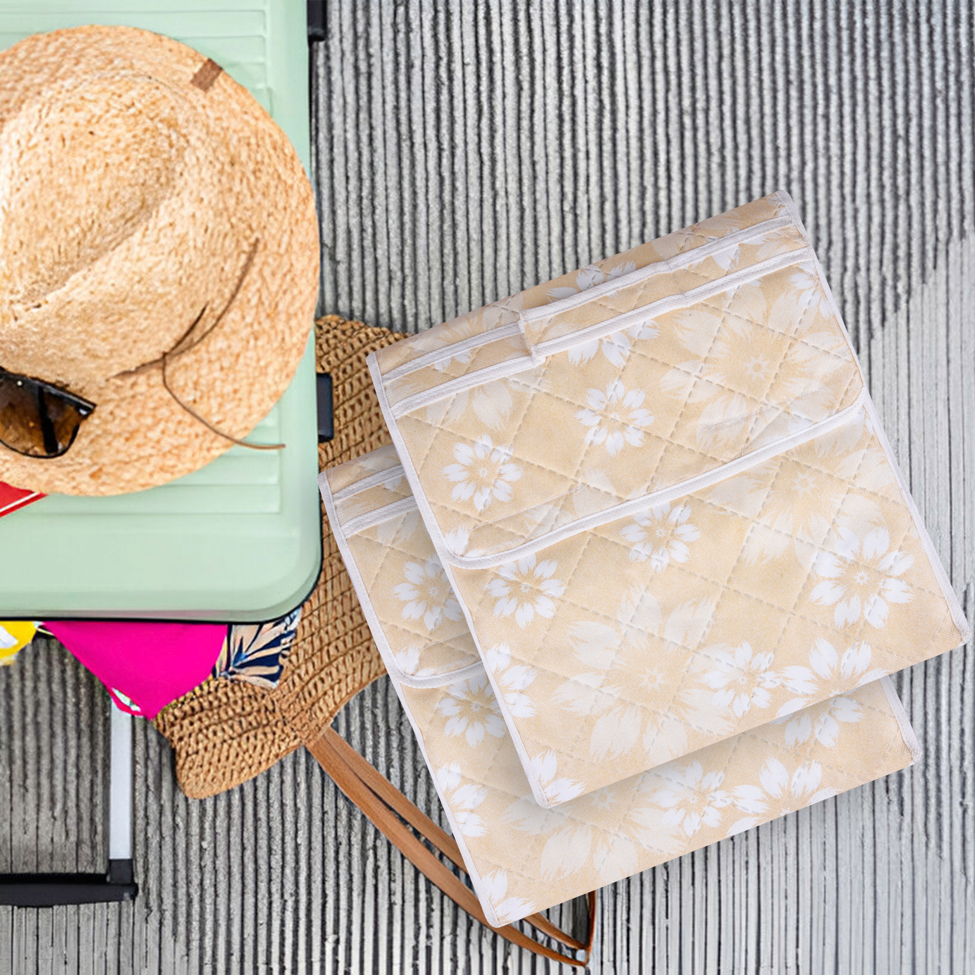 Kuber Industries Travel Storage Organizer  Space Saver Bags for Underwear-Socks-Bra-Panty-Jewellery  Multi-Purpose Toiletry Bag with Handle  15 Zipper Utility Pouches  Flower Quilted  Golden