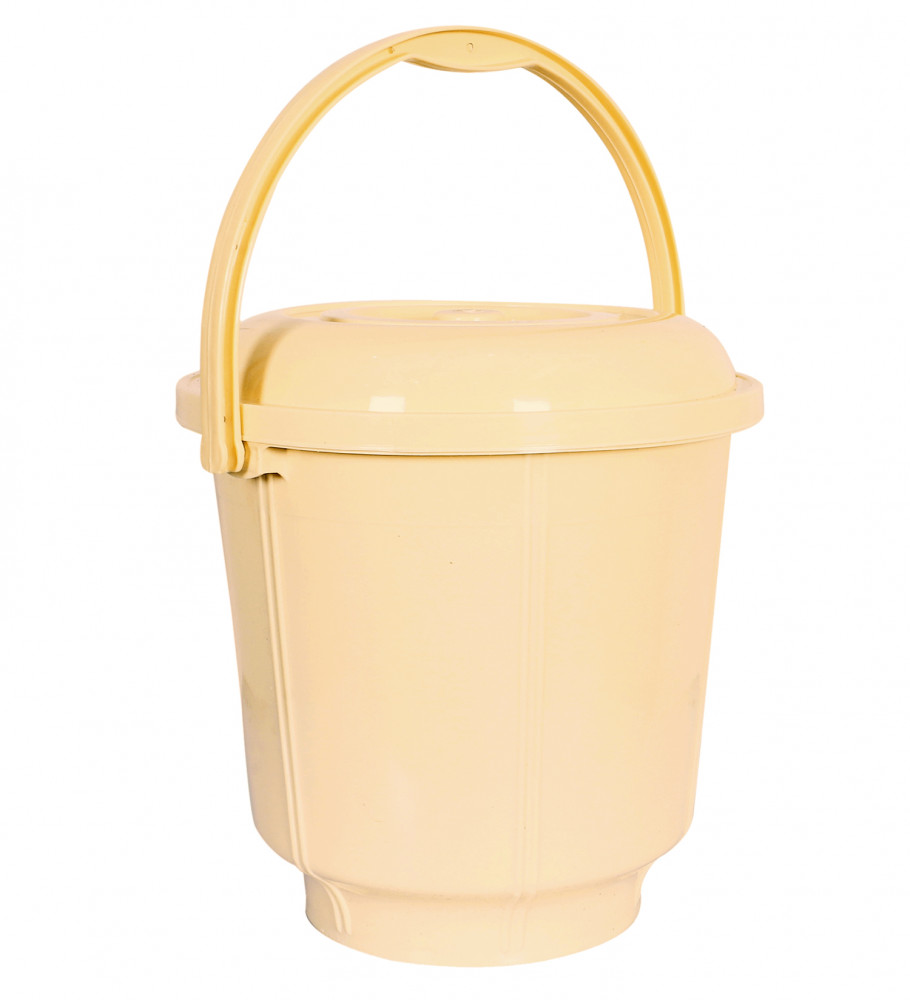 Kuber Industries Unbreakable Plastic Durable &amp; Lightweight Strong Bathroom Bucket With Lid And Handle,13 Ltr.(Cream)