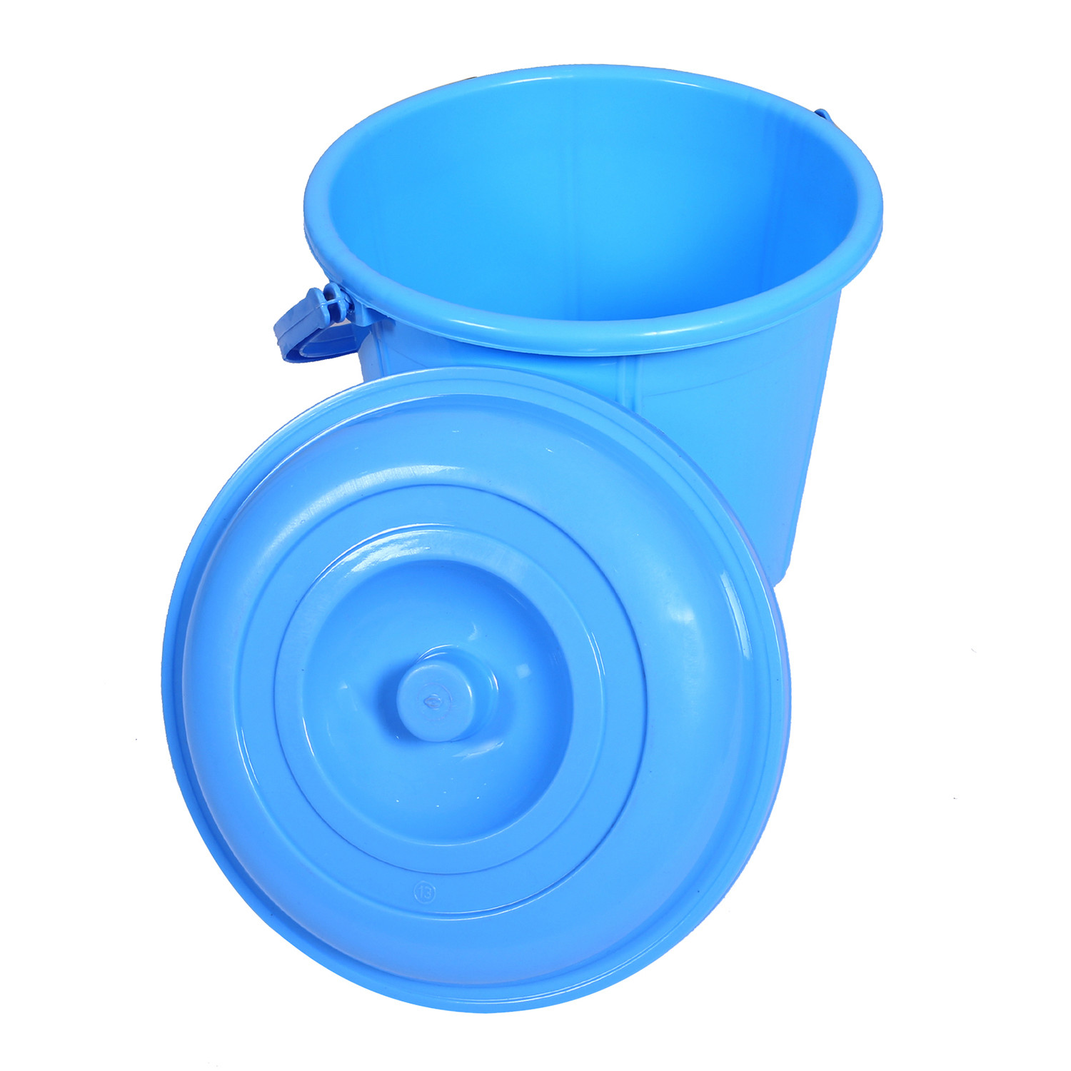 Kuber Industries Unbreakable Plastic Durable & Lightweight Strong Bathroom Bucket With Lid And Handle,13 Ltr. (Sky Blue)