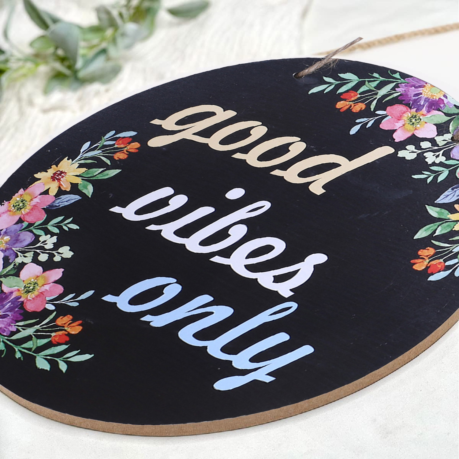 Kuber Industries Wall Hanging Quotes|Mdf Wooden Round Shaped Floral Print Plates For Kids Bedroom,Hall Entrance,Office (Black)