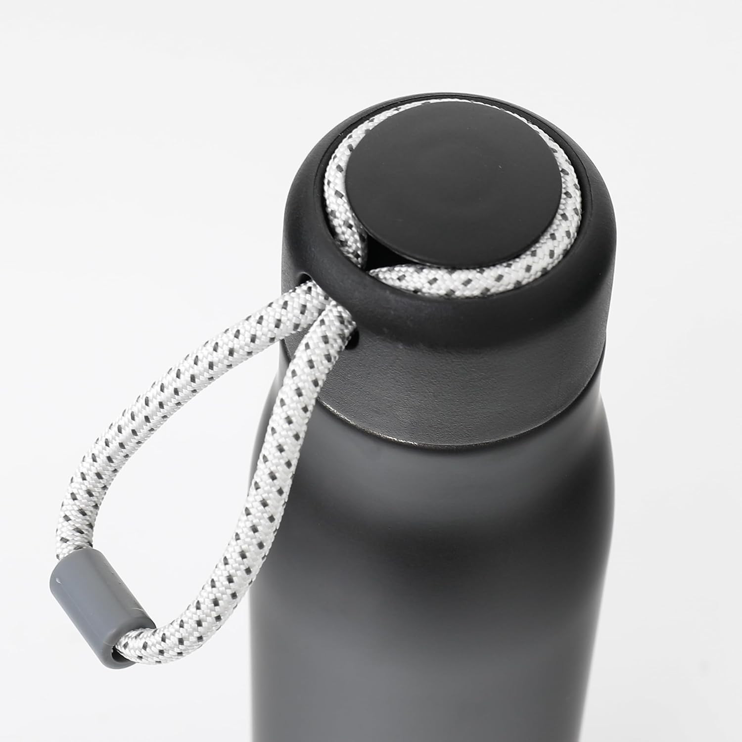 Kuber Industries Water Bottle | Vacuum Insulated Travel Bottle | Hot & Cold Water Bottle | Water Bottle with Carry Handle | Thermos Flask for Gym Bottle | MYZ-230805A | 550 ML | Black